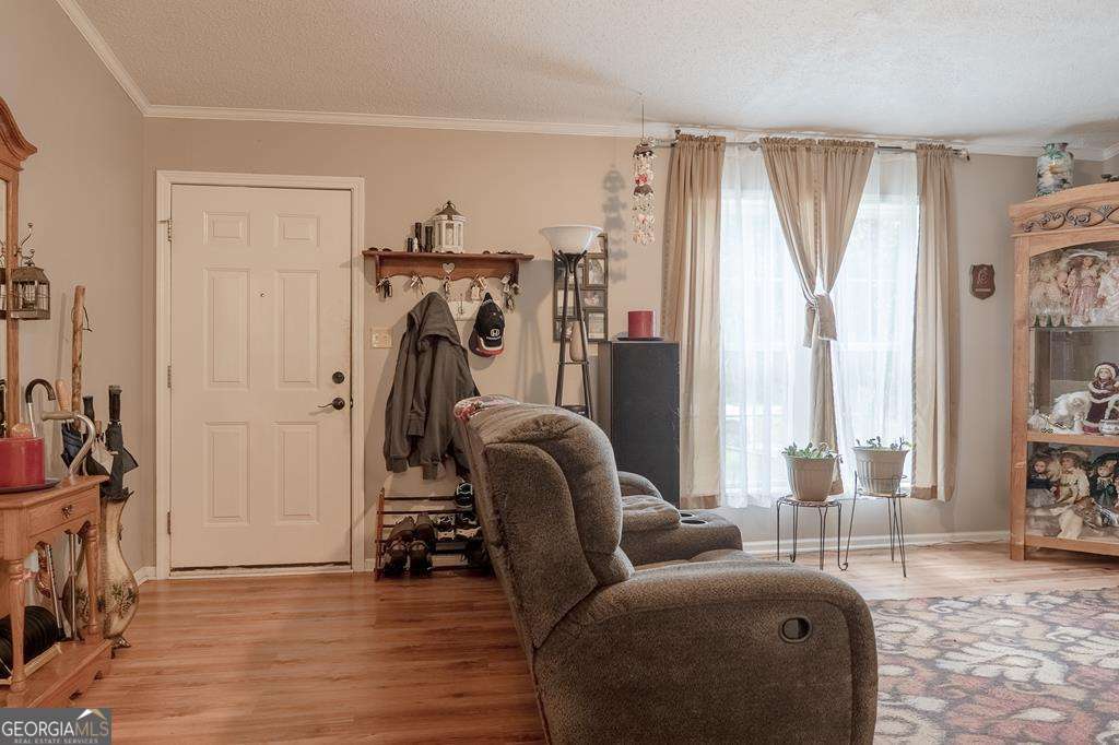 4 bedroom, 2 bathroom, 2,160 sq ft single family residence under contract at 714 Yates Road, Bowdon, GA 30108 — photo 5
