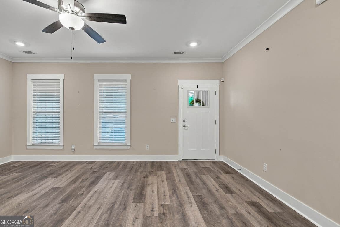 4 bedroom, 2.5 bathroom, 2,012 sq ft single family residence for sale at 157 Common Way, Jesup, GA 31545 — photo 6