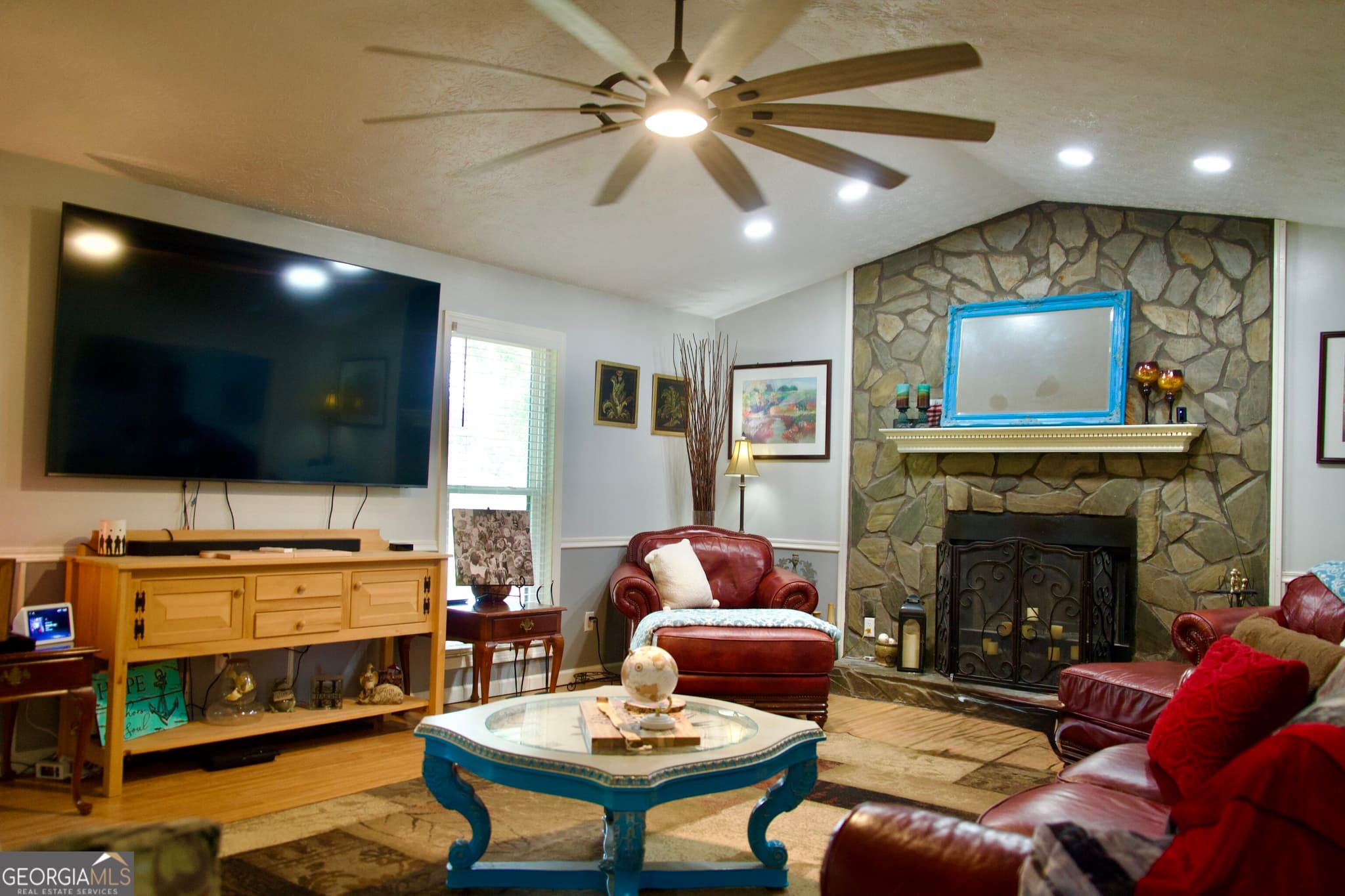 3 bedroom, 2 bathroom, 1,866 sq ft single family residence for sale at 17 Wedgefield Court, Mcdonough, GA 30252 — photo 6