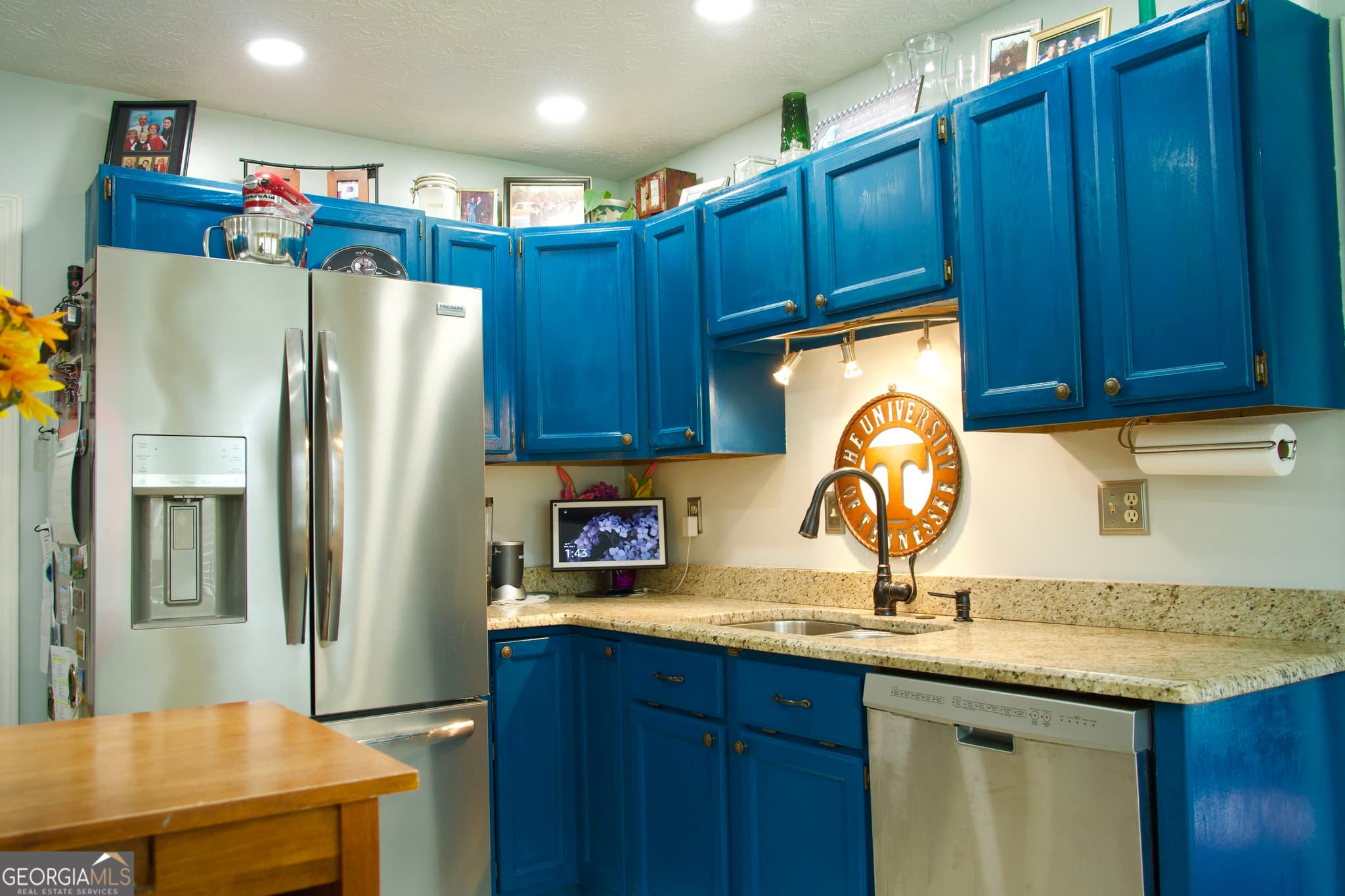 3 bedroom, 2 bathroom, 1,866 sq ft single family residence for sale at 17 Wedgefield Court, Mcdonough, GA 30252 — photo 8