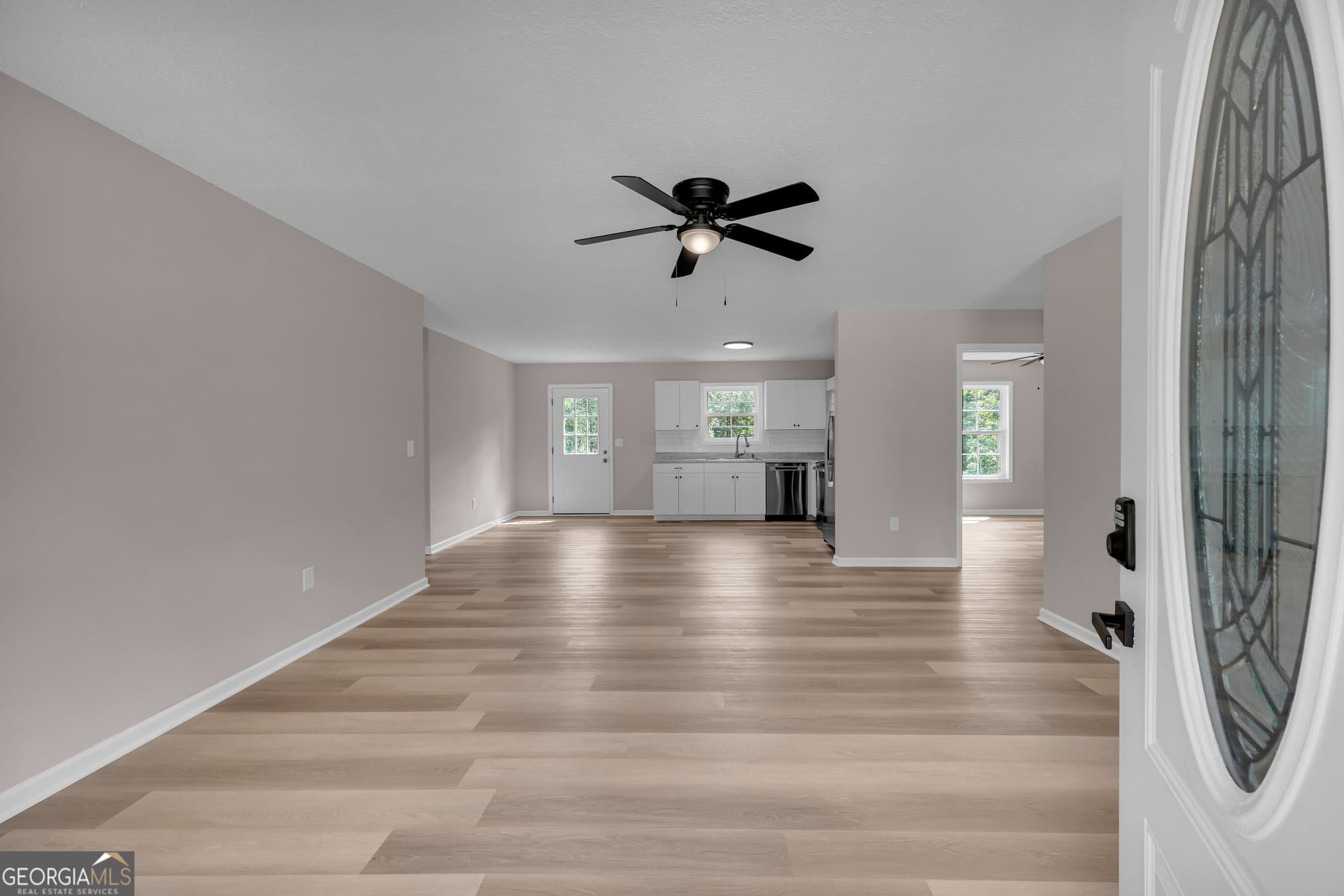 3 bedroom, 2 bathroom, 1,232 sq ft single family residence for sale at 1994 Tower Road, Martin, GA 30557 — photo 5