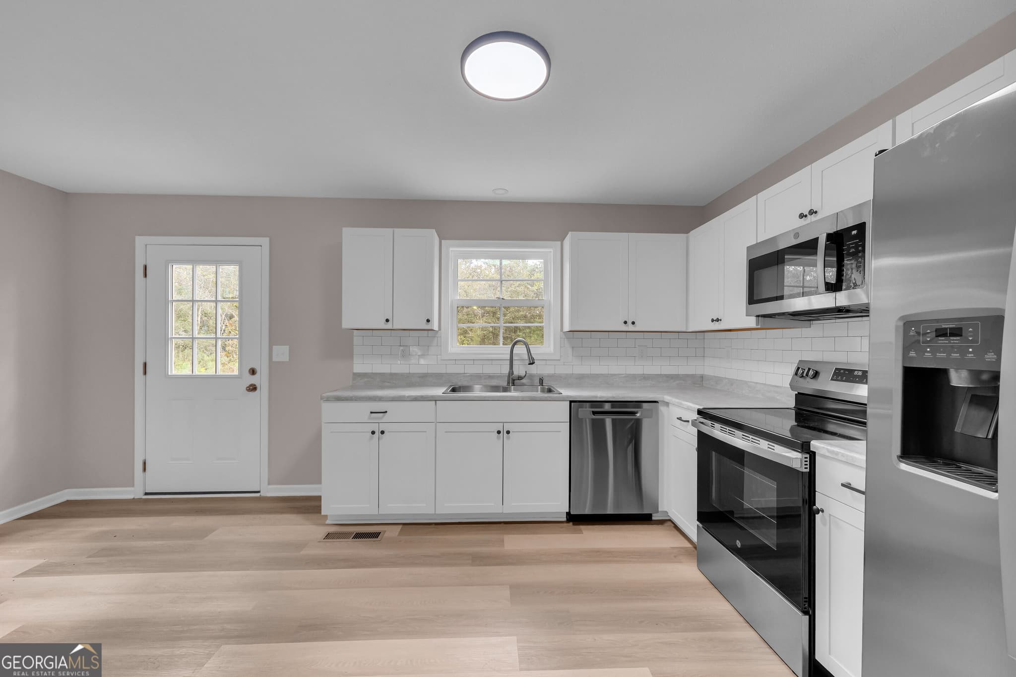3 bedroom, 2 bathroom, 1,232 sq ft single family residence for sale at 1994 Tower Road, Martin, GA 30557 — photo 9