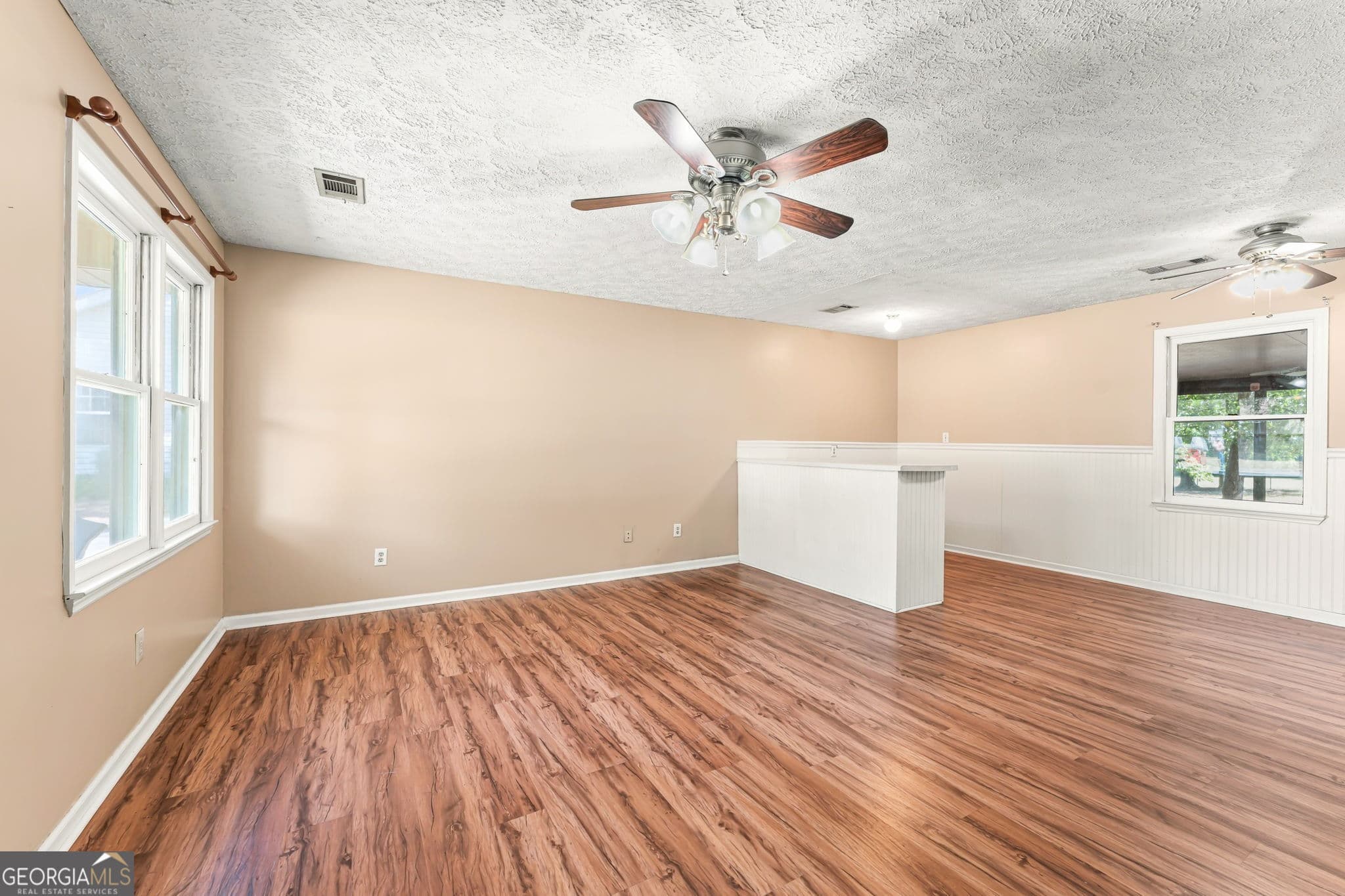 3 bedroom, 2 bathroom, 1,148 sq ft single family residence under contract at 108 Shannon Lane, Centerville, GA 31028 — photo 5