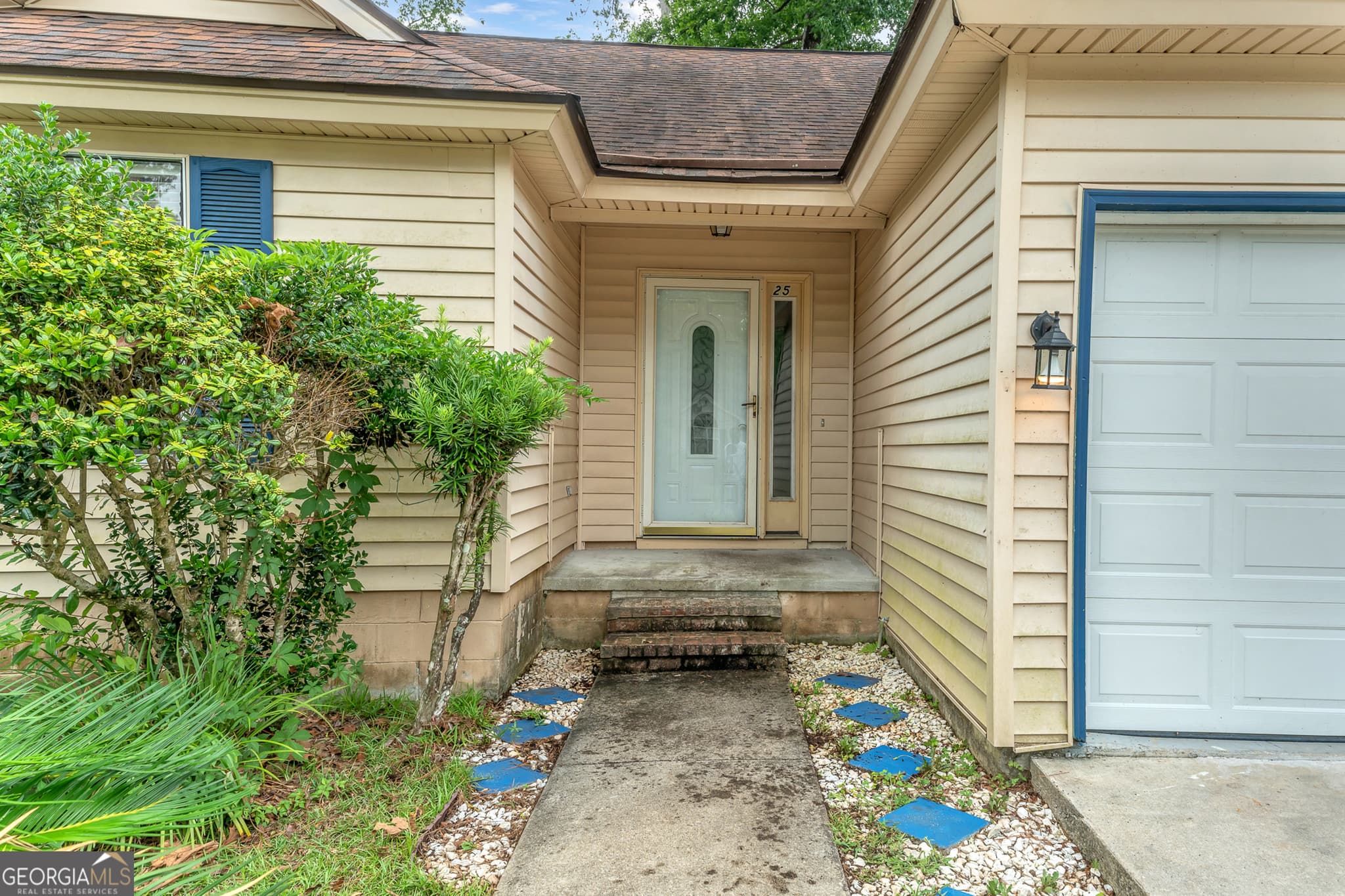 3 bedroom, 2 bathroom, 1,240 sq ft single family residence under contract at 250 Sugar Mill Drive, Savannah, GA 31419 — photo 6