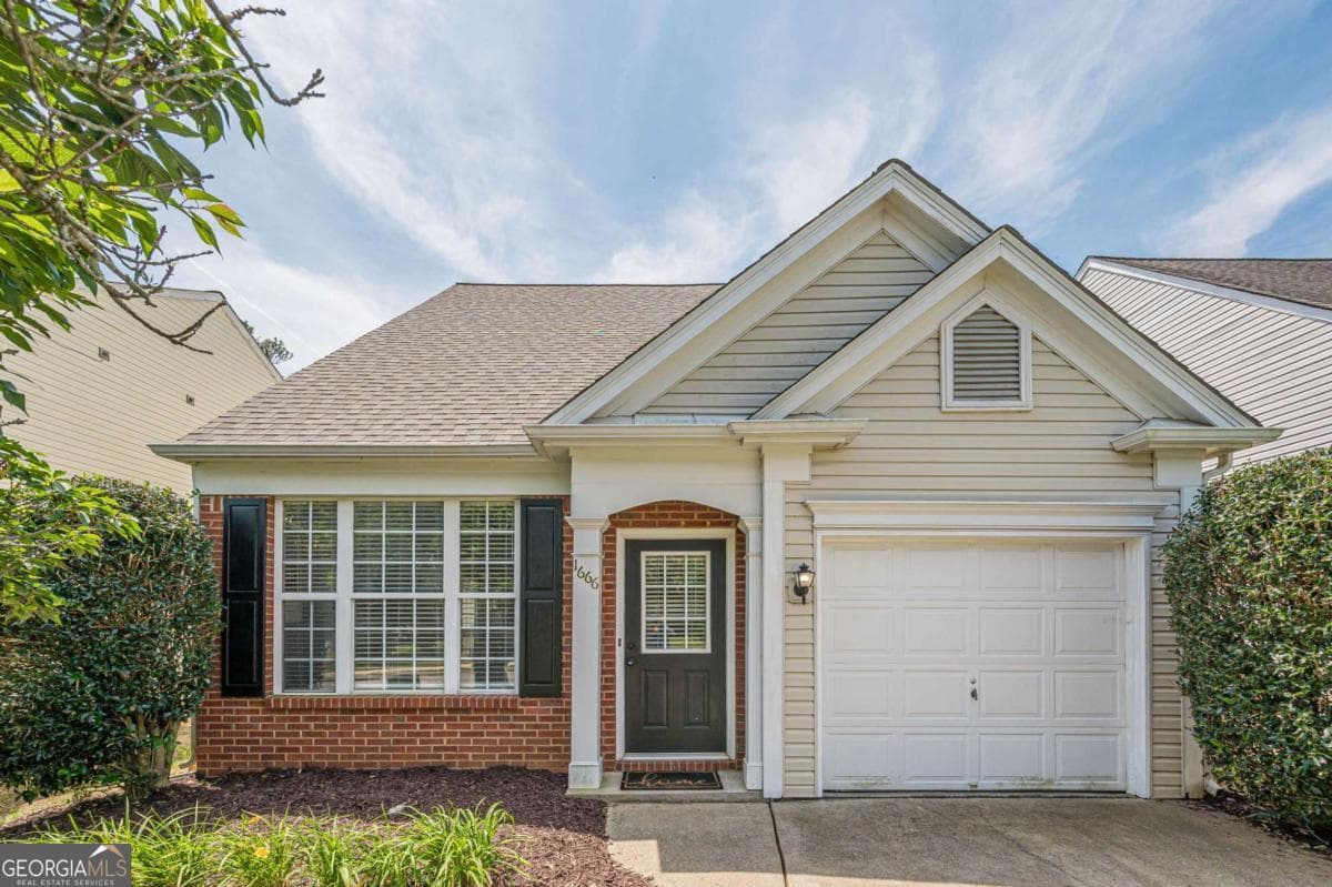 3 bedroom, 2 bathroom, 1,450 sq ft single family residence sold at 1666 Woodsford Road, Kennesaw, GA 30152