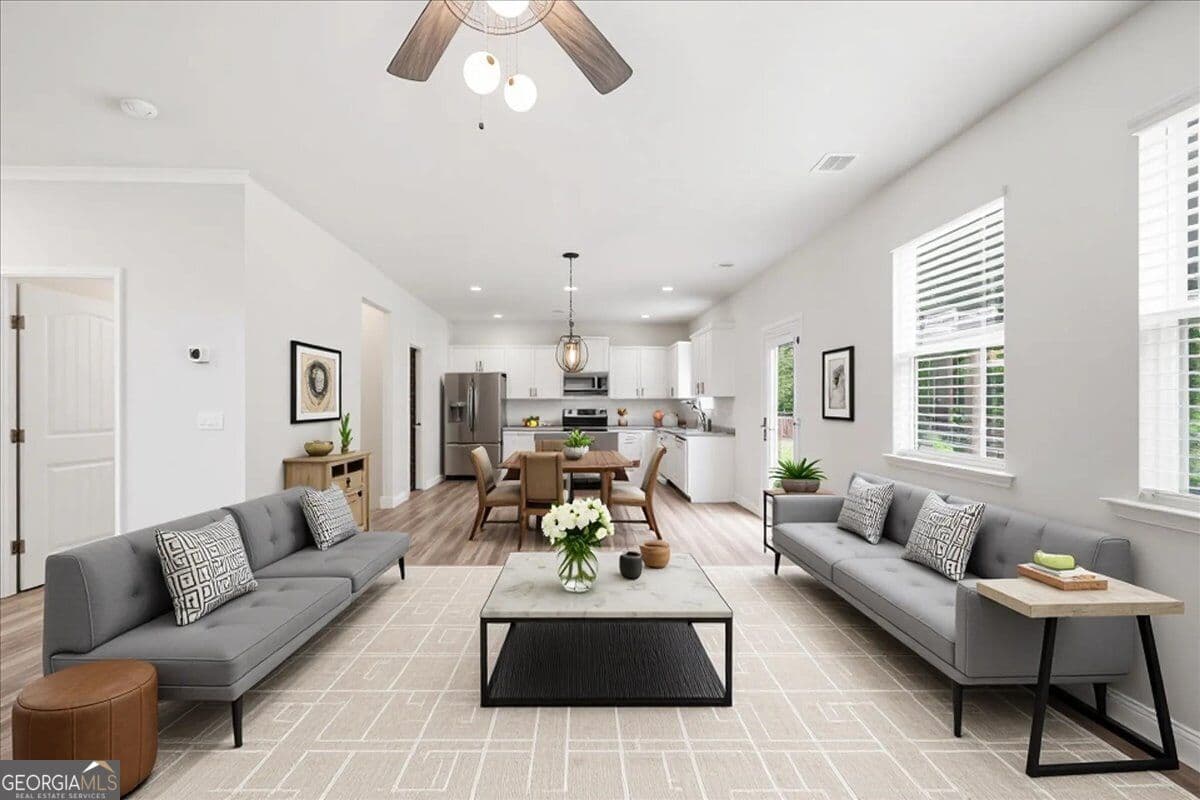4 bedroom, 2.5 bathroom, 2,375 sq ft single family residence for sale at 264 Laurelcrest Lane, Dallas, GA 30132 — photo 2