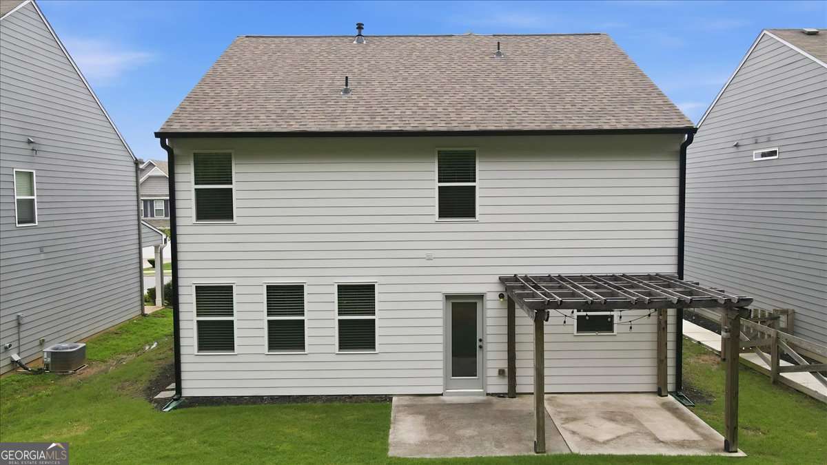 4 bedroom, 2.5 bathroom, 2,375 sq ft single family residence for sale at 264 Laurelcrest Lane, Dallas, GA 30132 — photo 9
