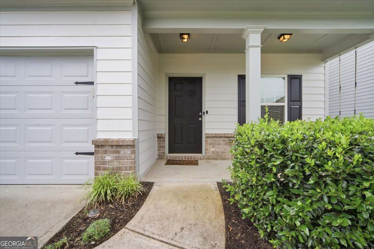 4 bedroom, 2.5 bathroom, 2,375 sq ft single family residence for sale at 264 Laurelcrest Lane, Dallas, GA 30132 — photo 10