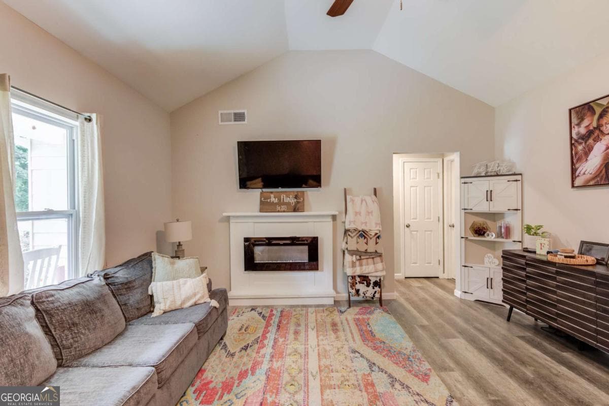 3 bedroom, 2 bathroom, 1,411 sq ft single family residence for sale at 418 Starrs Bridge Road, Canon, GA 30520 — photo 7