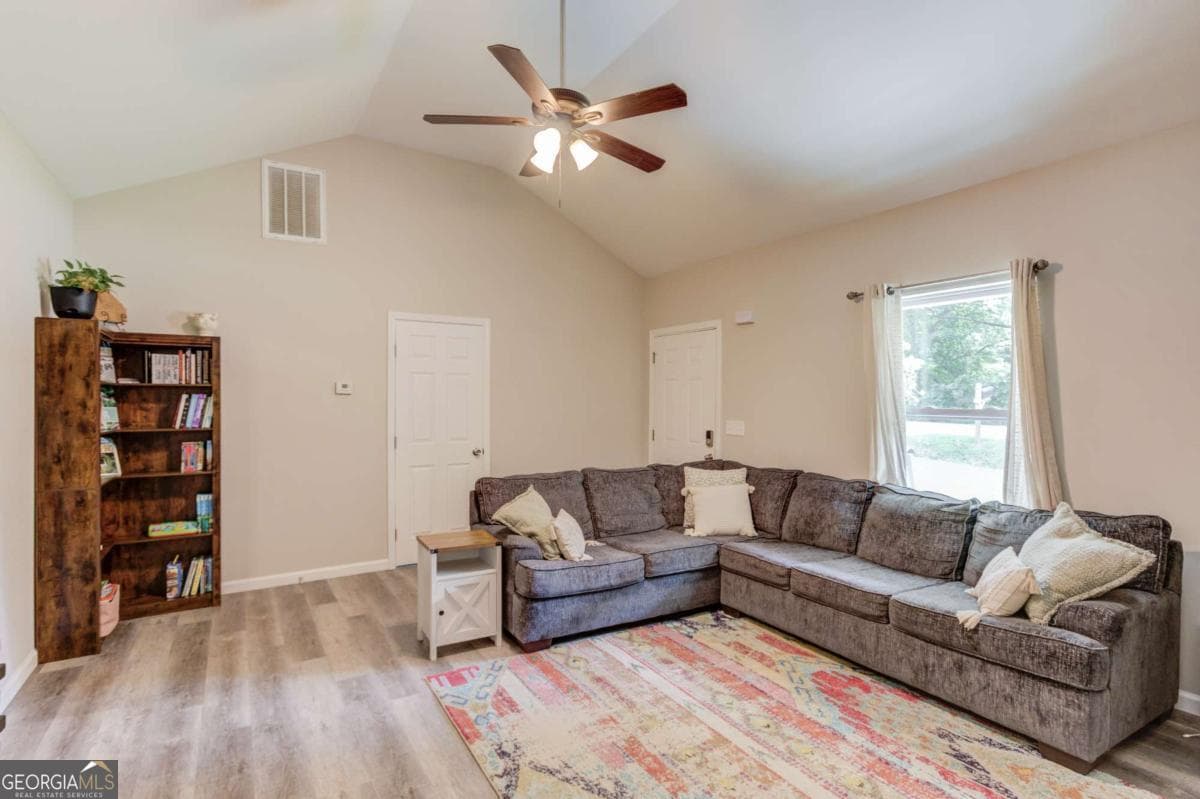 3 bedroom, 2 bathroom, 1,411 sq ft single family residence for sale at 418 Starrs Bridge Road, Canon, GA 30520 — photo 10