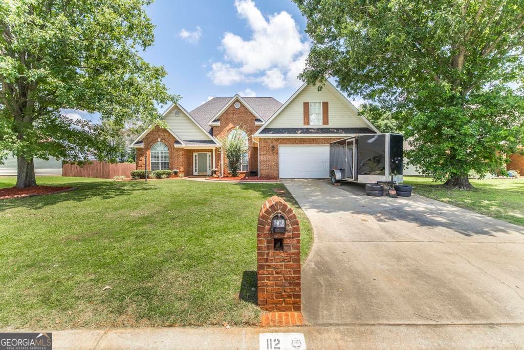 4 bedroom, 2 bathroom, 2,394 sq ft single family residence for sale at 112 Finch Drive, Kathleen, GA 31047 — photo 2