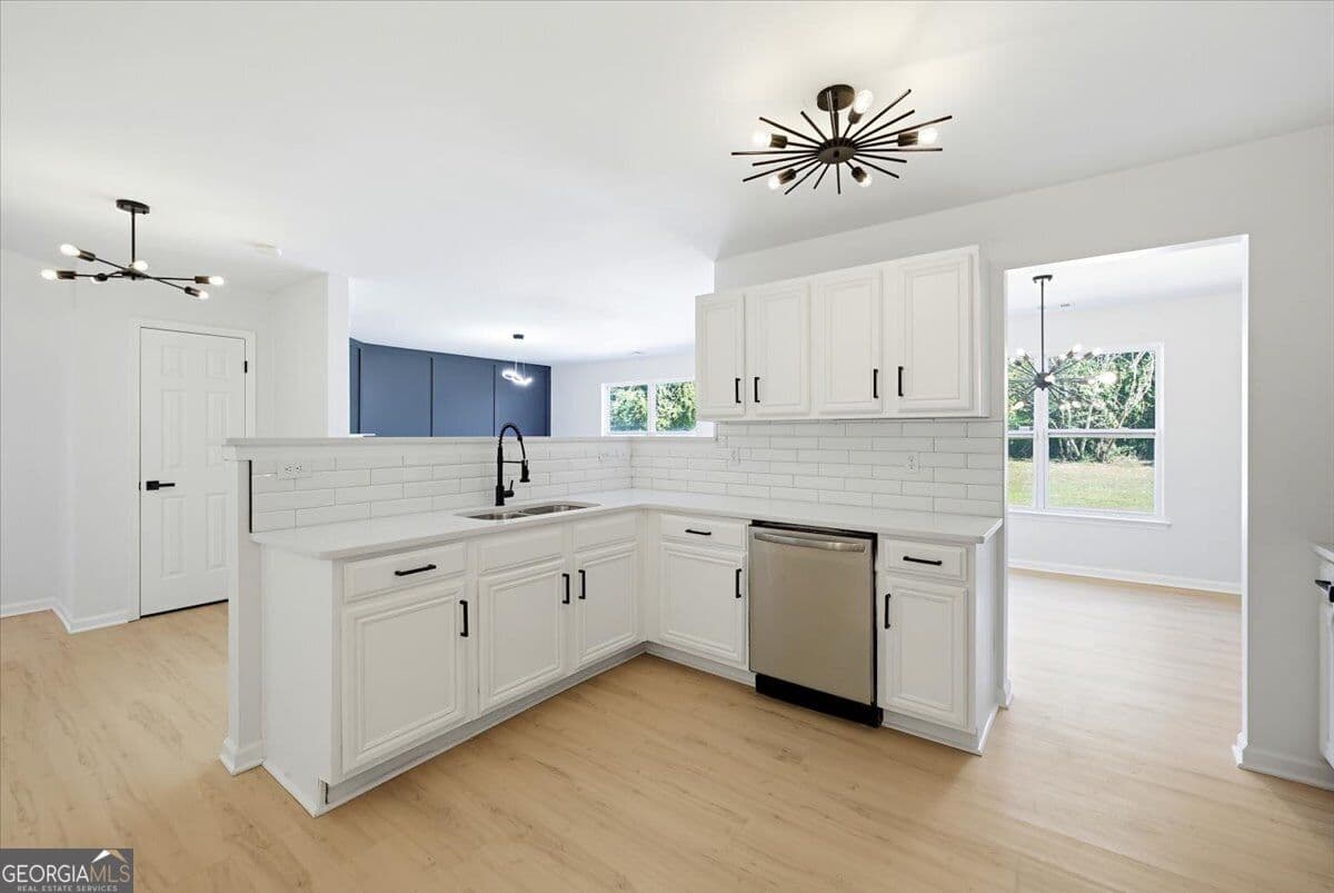 4 bedroom, 2.5 bathroom single family residence for sale at 7274 Mountain Laurel Way, Stockbridge, GA 30281 — photo 9