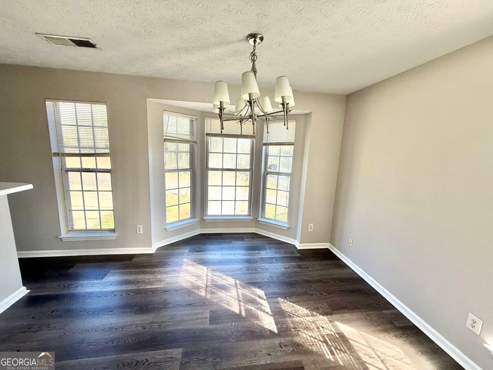 3 bedroom, 2.5 bathroom, 1,596 sq ft townhouse for rent at 1713 Barrington Overlook, Marietta, GA 30066 for $1,995 a month — photo 7