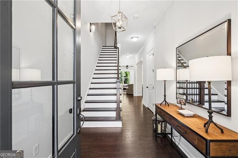 3 bedroom, 2.5 bathroom, 2,639 sq ft townhouse for sale at 3176 Havencroft Drive, Roswell, GA 30075 — photo 5