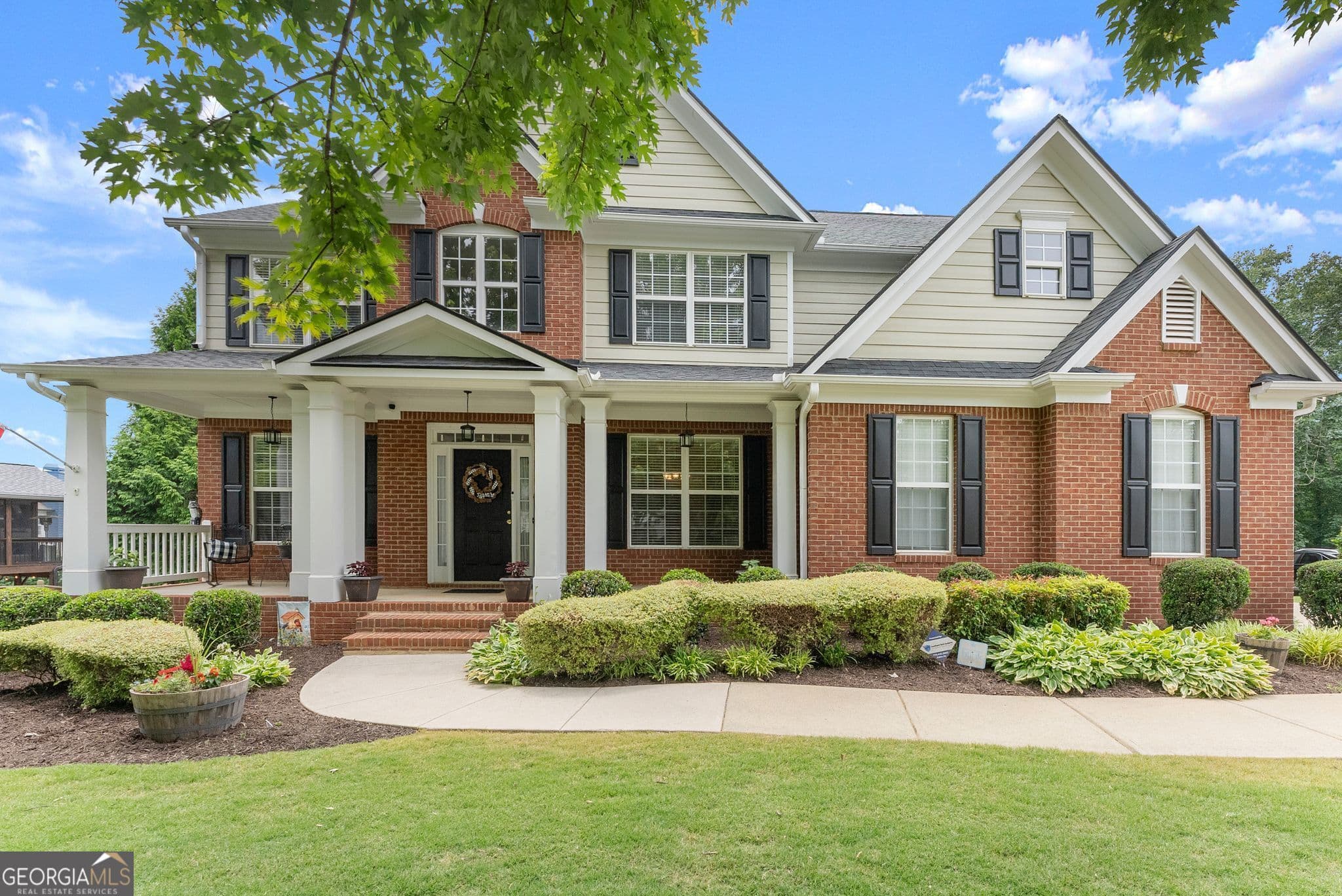 4 bedroom, 3.5 bathroom single family residence sold at 4710 Luke Drive, Cumming, GA 30040