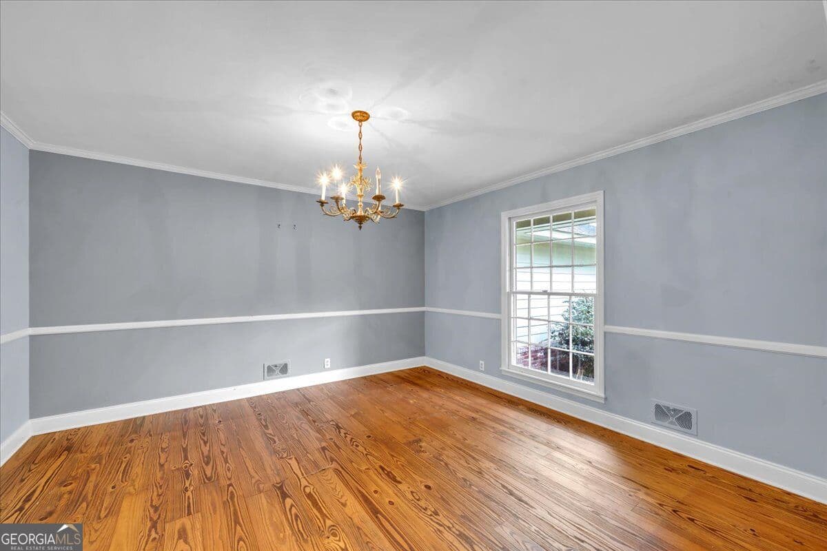 5 bedroom, 3.5 bathroom, 3,274 sq ft single family residence for sale at 201 Eckles Road, Americus, GA 31719 — photo 6