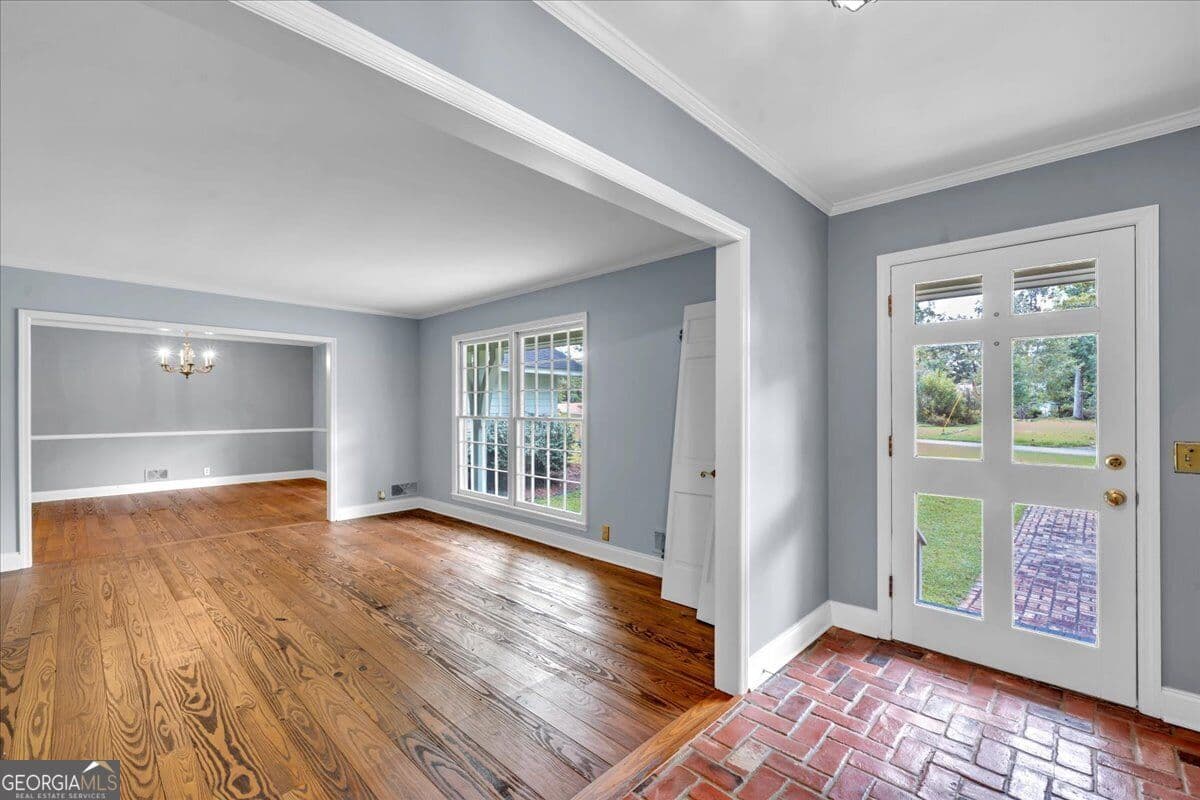 5 bedroom, 3.5 bathroom, 3,274 sq ft single family residence for sale at 201 Eckles Road, Americus, GA 31719 — photo 4