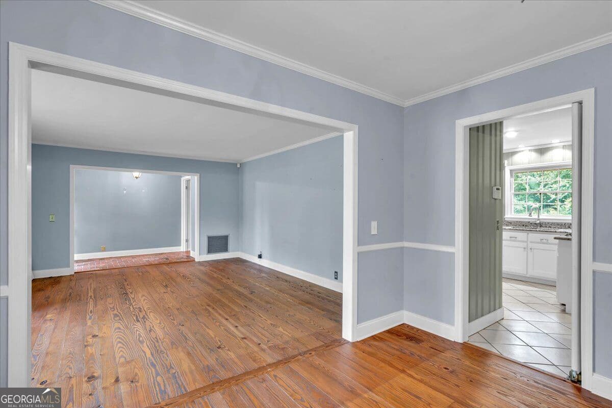 5 bedroom, 3.5 bathroom, 3,274 sq ft single family residence for sale at 201 Eckles Road, Americus, GA 31719 — photo 8