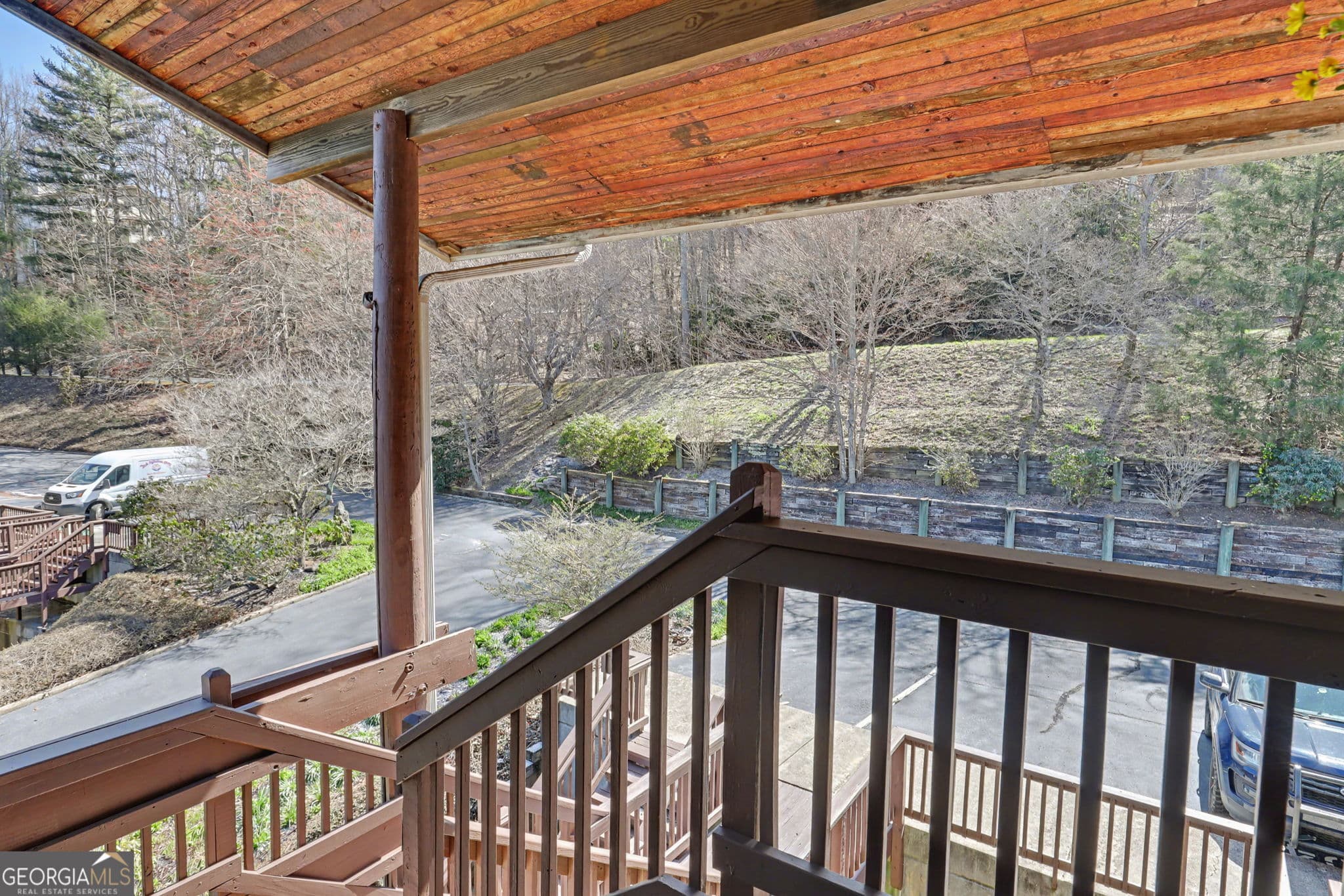 3 bedroom, 3 bathroom, 1,764 sq ft condominium for sale at 62 Sun Valley Circle 7006, Dillard, GA 30537 — photo 3