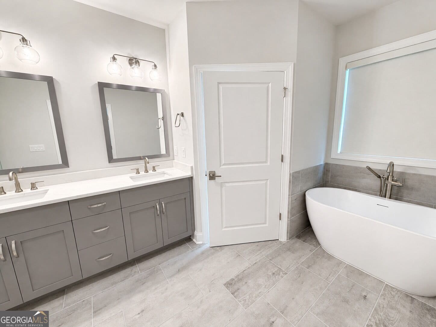 4 bedroom, 3.5 bathroom, 2,837 sq ft townhouse for sale at 417 Duncan Dene Drive, Johns Creek, GA 30022 — photo 5