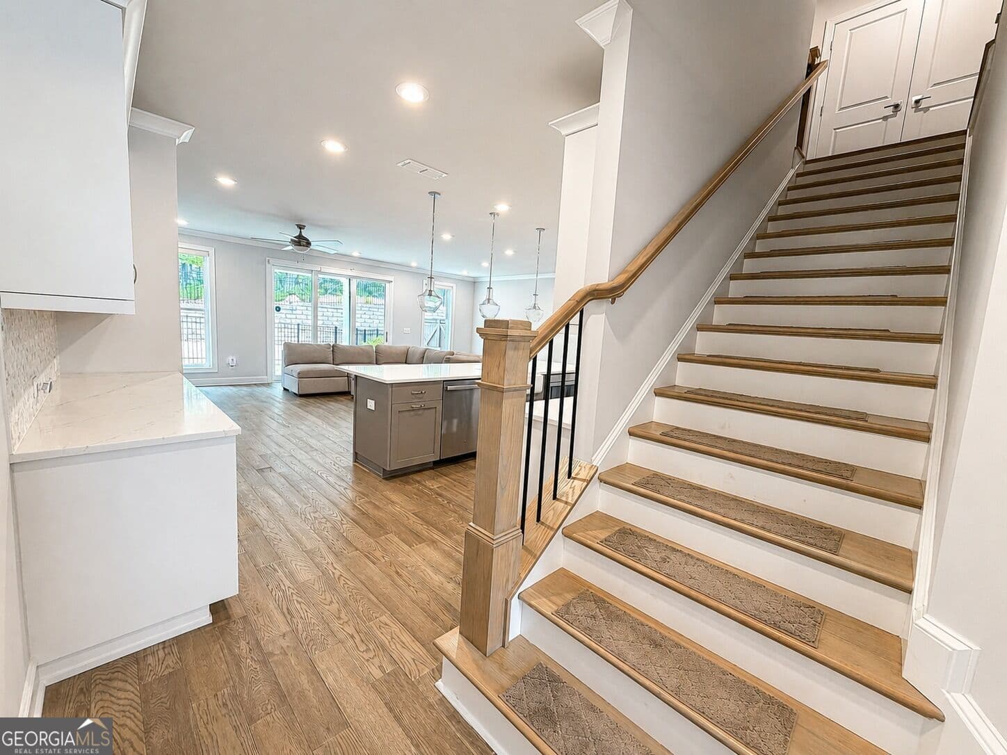 4 bedroom, 3.5 bathroom, 2,837 sq ft townhouse for sale at 417 Duncan Dene Drive, Johns Creek, GA 30022 — photo 8
