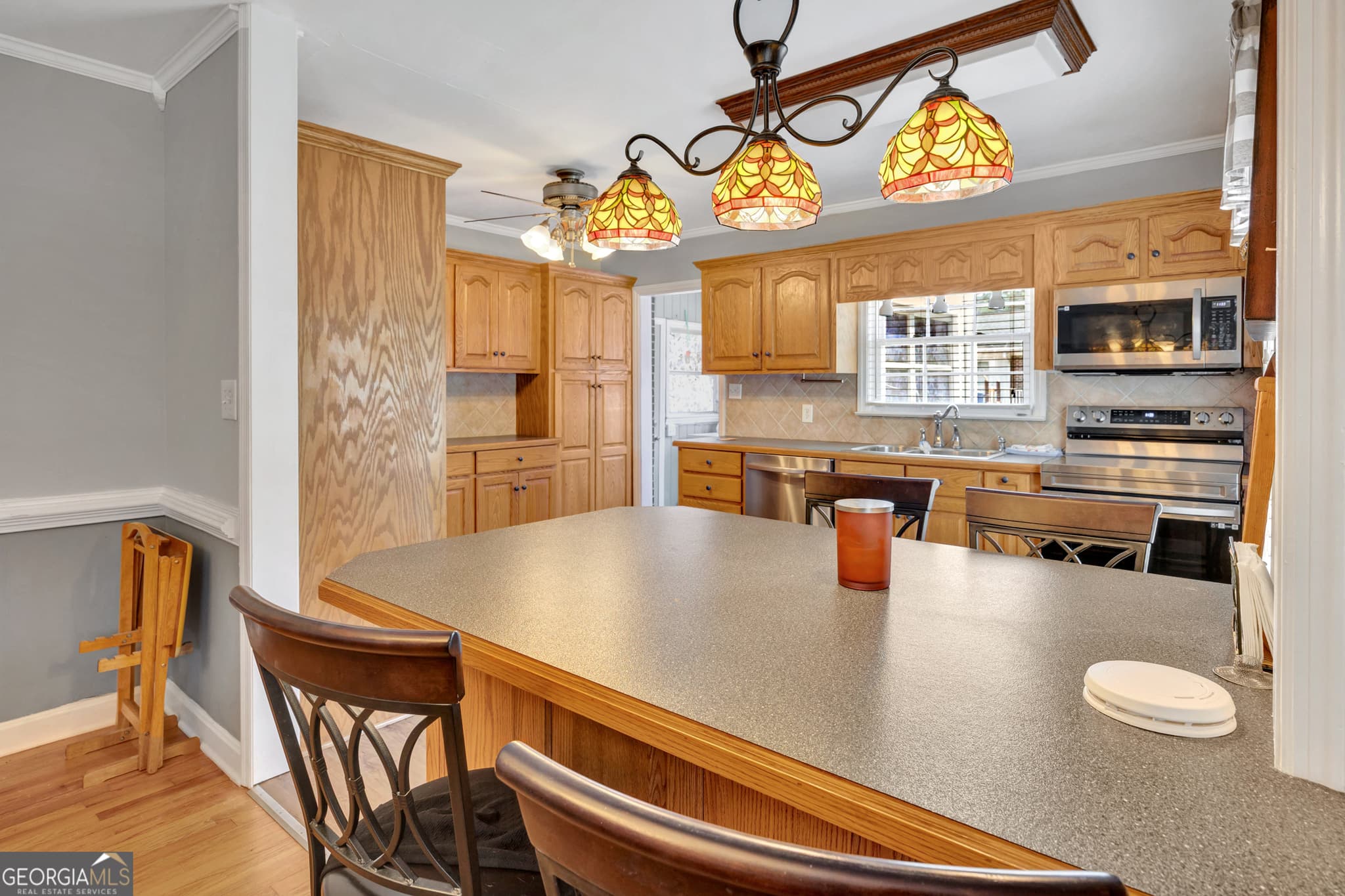 5 bedroom, 1.5 bathroom, 3,122 sq ft single family residence for sale at 6127 Newton Drive, Covington, GA 30014 — photo 7