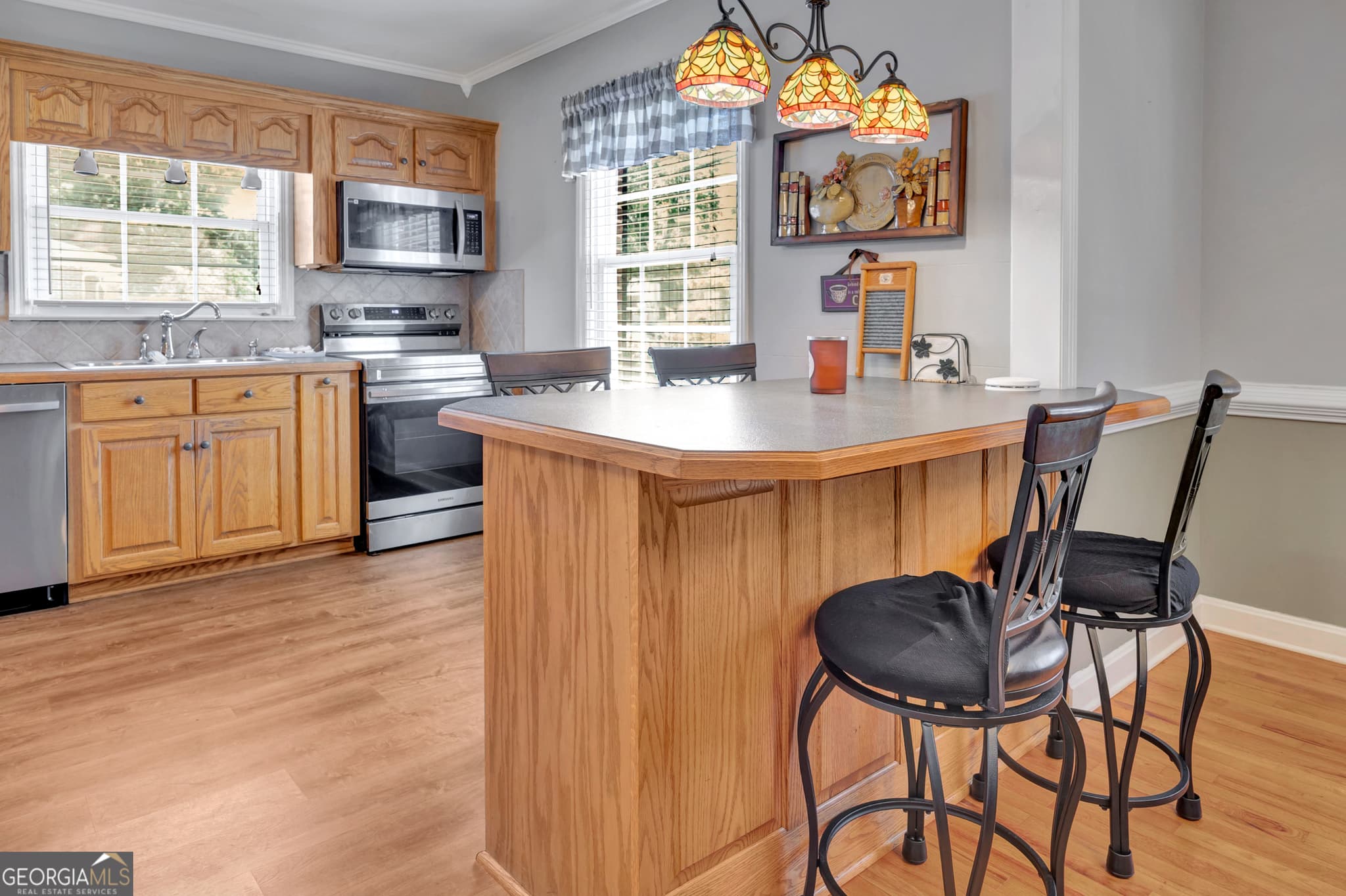 5 bedroom, 1.5 bathroom, 3,122 sq ft single family residence for sale at 6127 Newton Drive, Covington, GA 30014 — photo 8