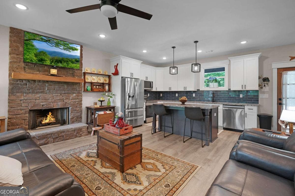 3 bedroom, 2 bathroom, 1,400 sq ft cabin,single family residence for sale at 1390 Foxhound Trail, Ranger, GA 30734 — photo 10