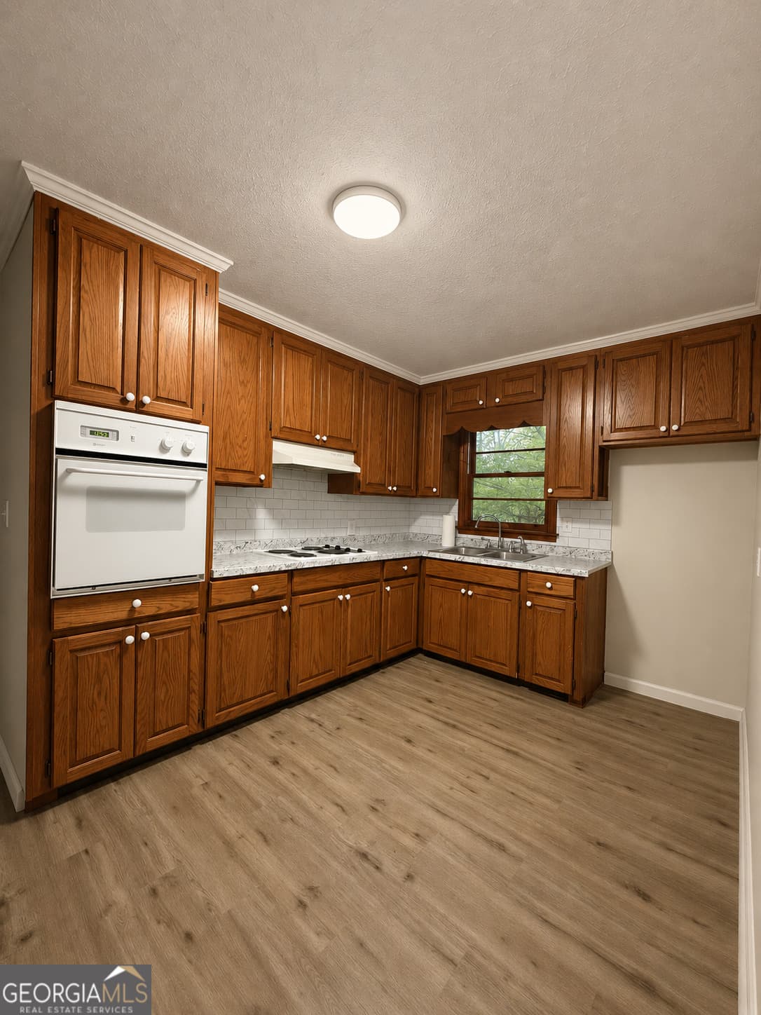 3 bedroom, 2 bathroom, 1,400 sq ft single family residence for sale at 154 Poplar Circle, Lagrange, GA 30241 — photo 7