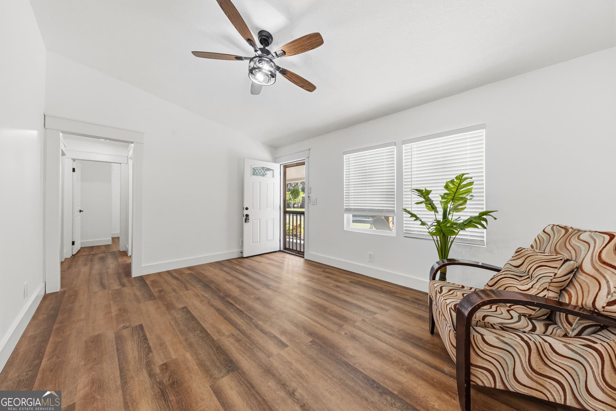 3 bedroom, 1 bathroom, 948 sq ft single family residence for sale at 135 Borrell Boulevard, Saint Marys, GA 31558 — photo 7