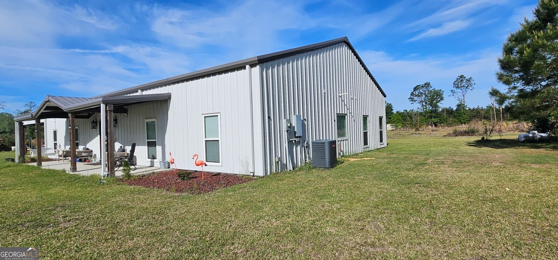 4 bedroom, 3 bathroom, 3,496 sq ft farm for sale at 13637 HWY 23, Glennville, GA 30427 — photo 5