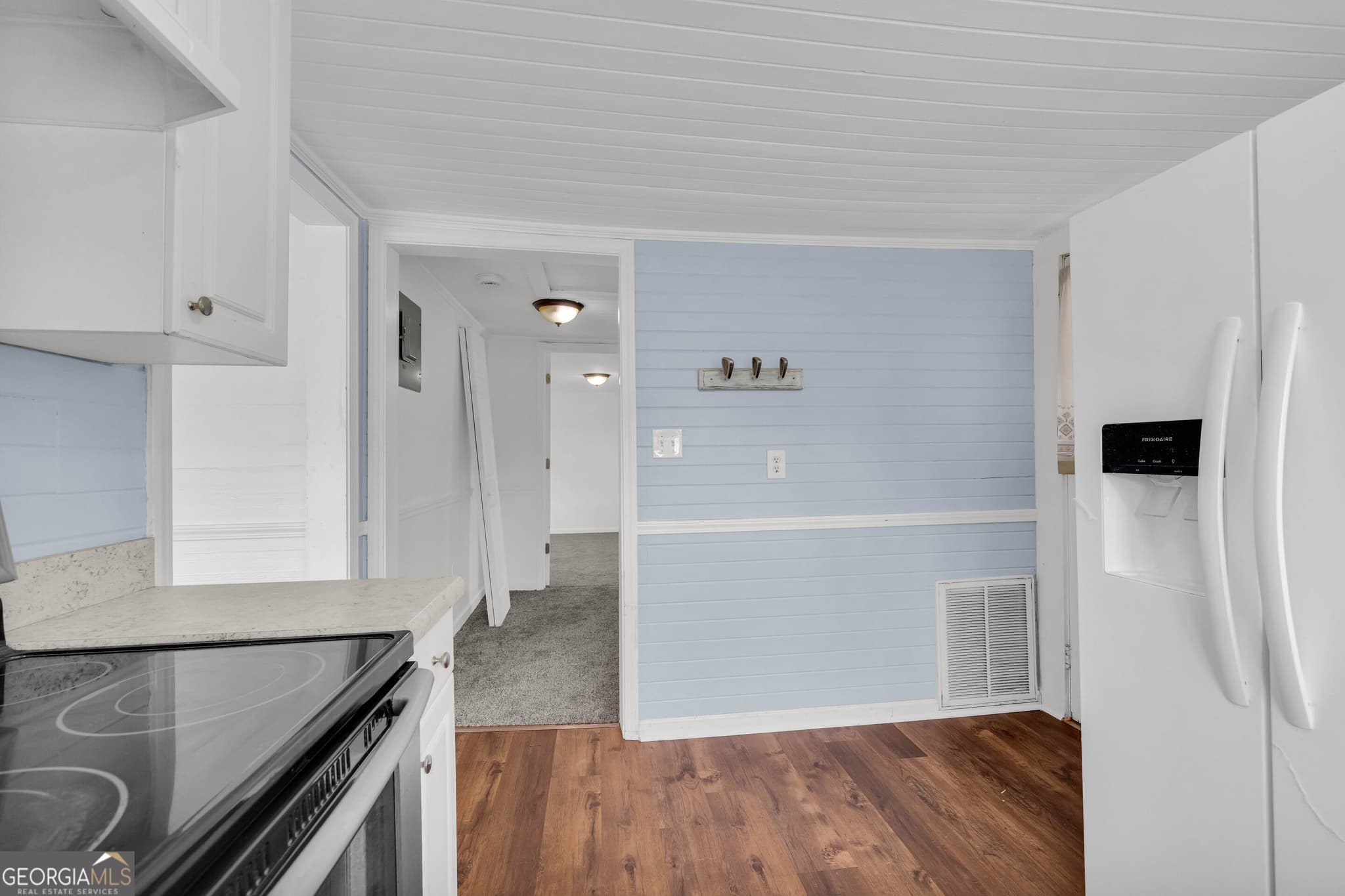 2 bedroom, 1 bathroom, 848 sq ft single family residence for sale at 1398 Mt Hebron Road, Hartwell, GA 30643 — photo 10