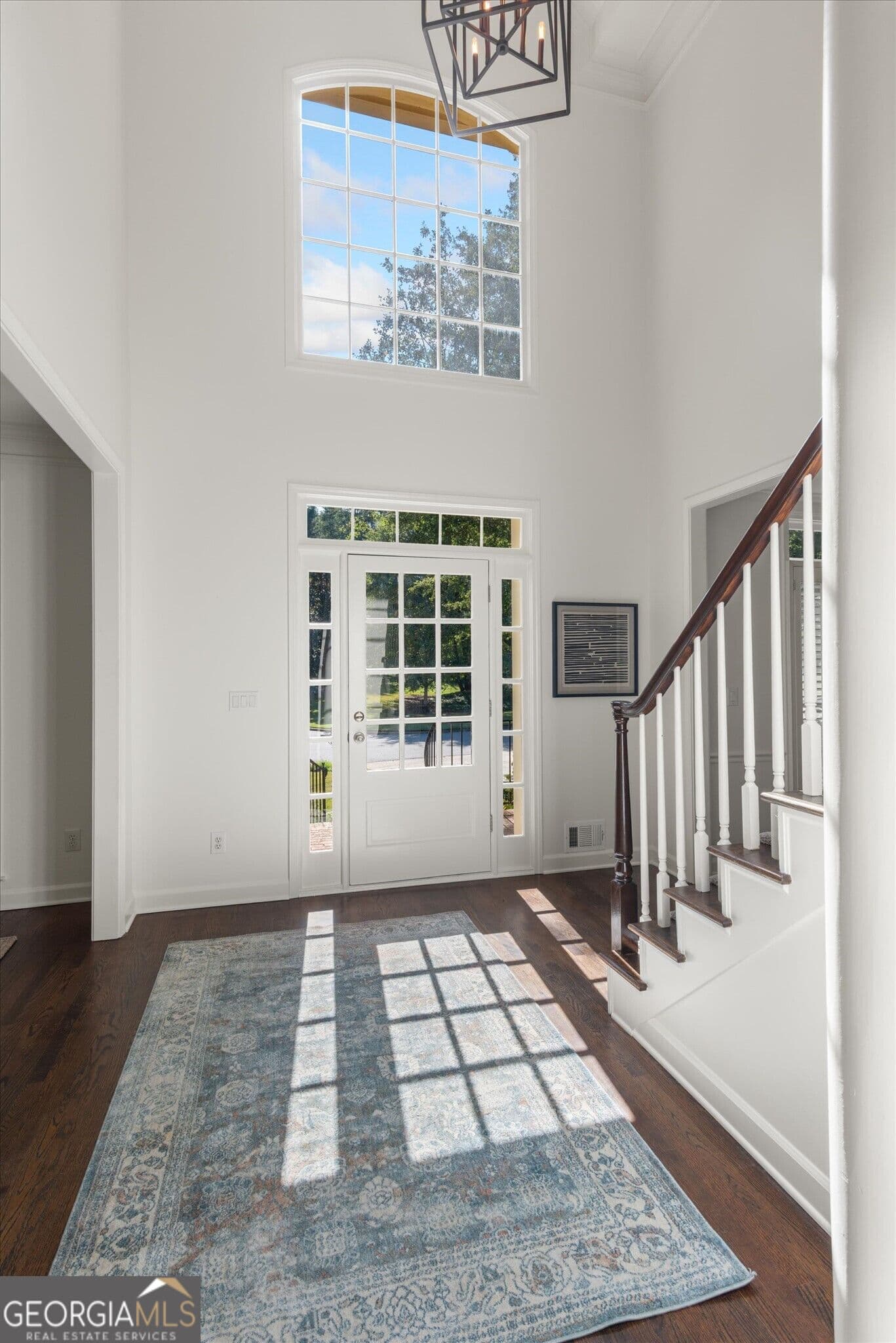 5 bedroom, 4.5 bathroom, 5,373 sq ft single family residence for sale at 3955 Inverness Crossing, Roswell, GA 30075 — photo 5