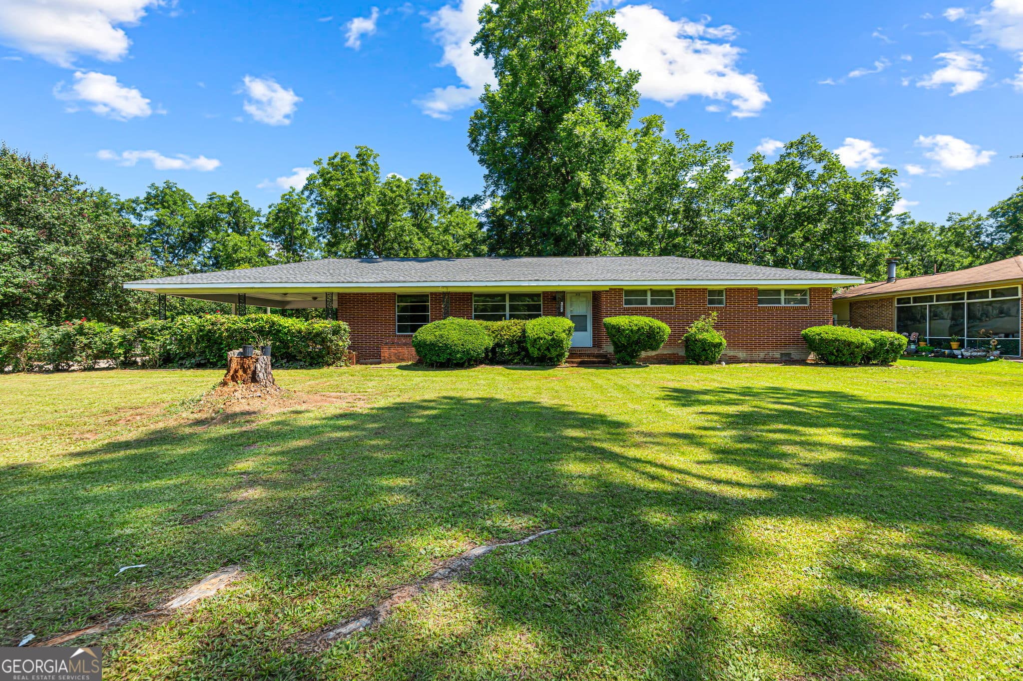 3 bedroom, 2 bathroom, 1,608 sq ft single family residence sold at 312 Magnolia Street, Fort Valley, GA 31030
