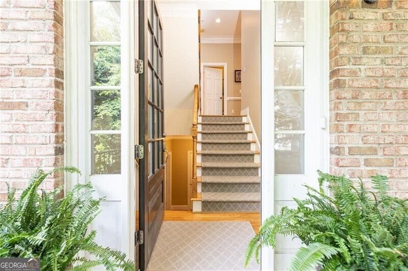 3 bedroom, 3.5 bathroom, 3,159 sq ft townhouse for sale at 5492 Glenridge Drive 524, Atlanta, GA 30342 — photo 6