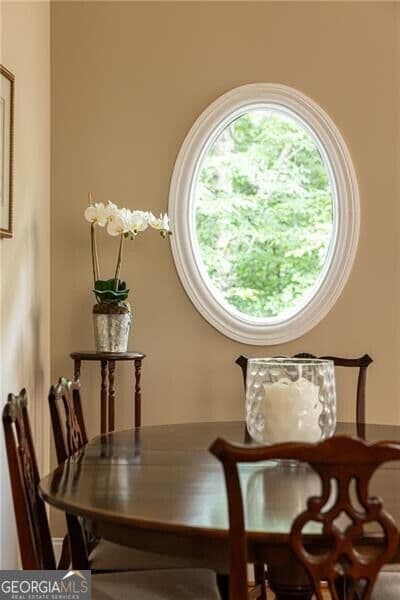 3 bedroom, 3.5 bathroom, 3,159 sq ft townhouse for sale at 5492 Glenridge Drive 524, Atlanta, GA 30342 — photo 10