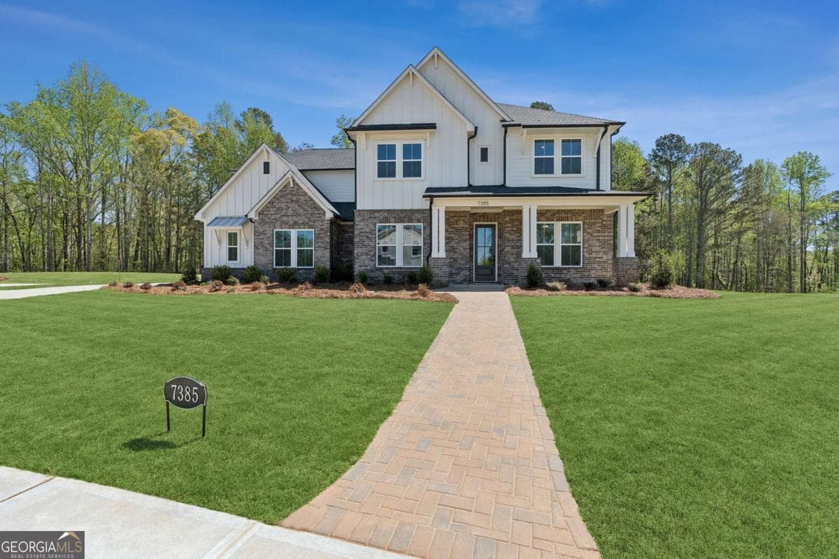 5 bedroom, 4.5 bathroom, 3,635 sq ft single family residence sold at 7385 Magnolia Crest Lane, Cumming, GA 30028