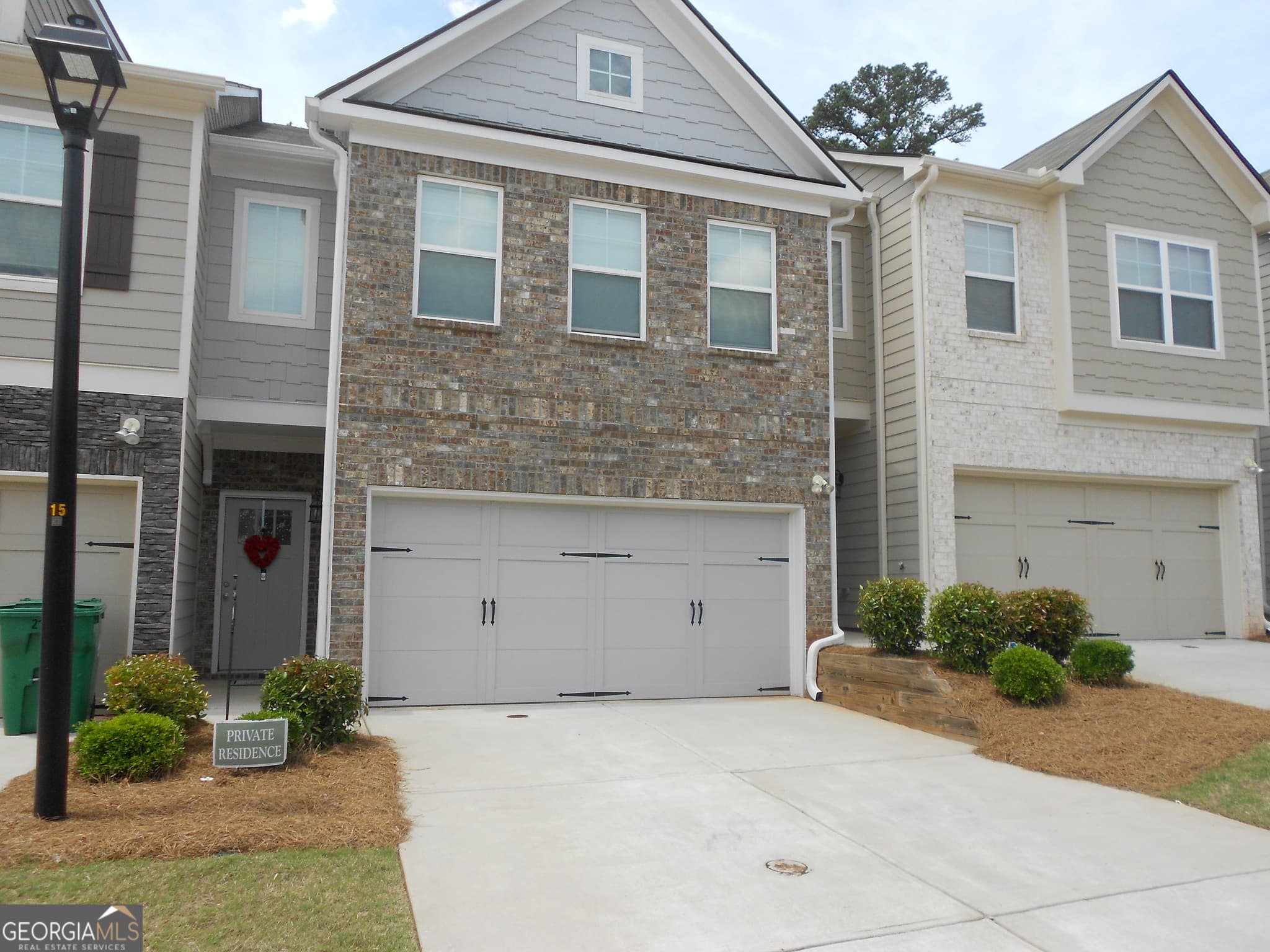3 bedroom, 2.5 bathroom, 3,584 sq ft townhouse for sale at 2140 ARNAGE Drive, Lithonia, GA 30058 — photo 2