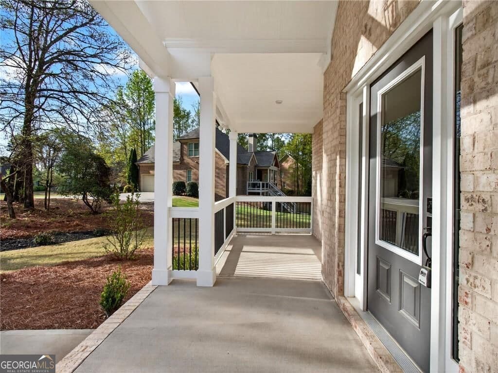 4 bedroom, 4.5 bathroom, 3,102 sq ft single family residence for sale at 1091 Deer Trail, Bishop, GA 30621 — photo 8