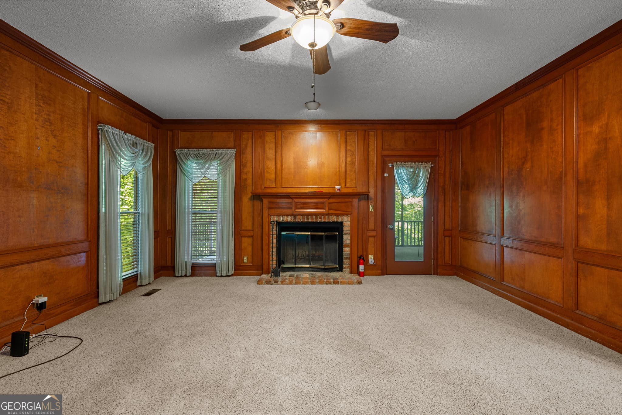 4 bedroom, 3 bathroom, 3,686 sq ft single family residence for sale at 214 Highland Trail, Lagrange, GA 30240 — photo 5