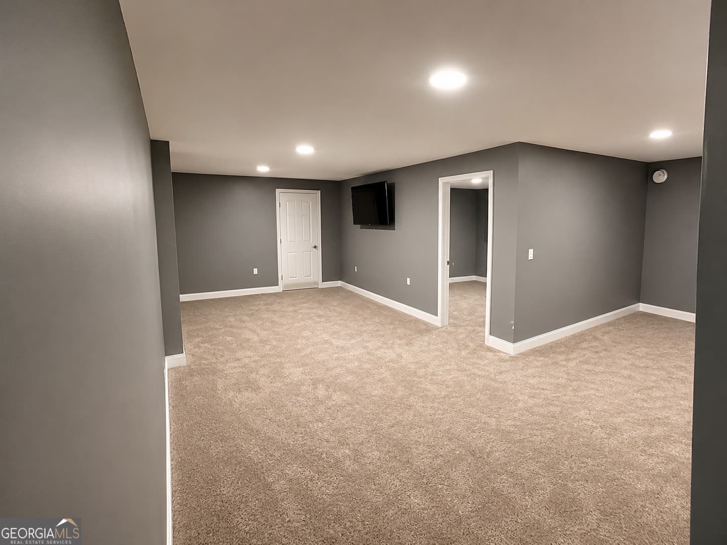 4 bedroom, 2.5 bathroom townhouse for sale at 7699 Baron Road, Fairburn, GA 30213 — photo 10
