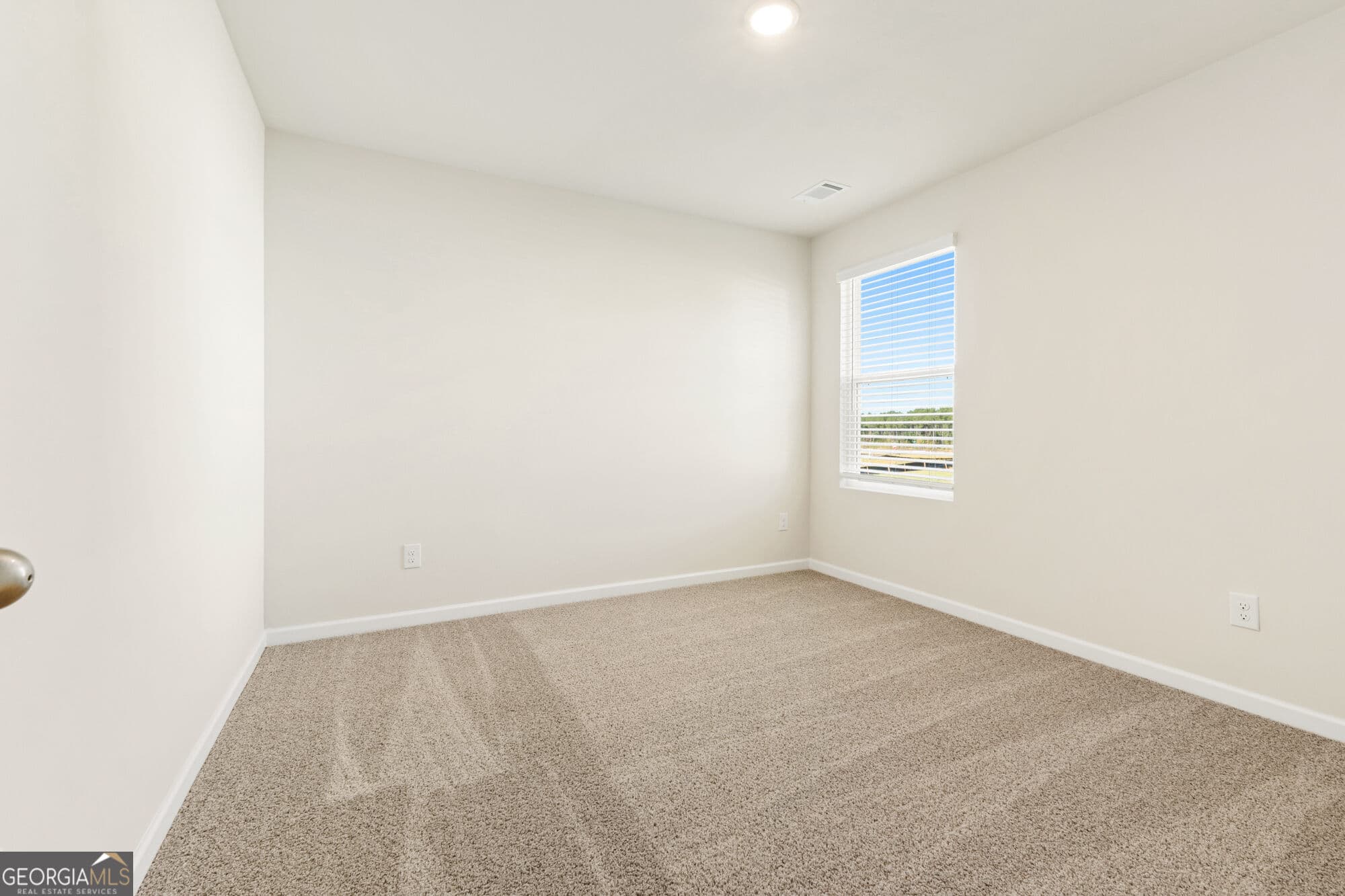 5 bedroom, 3.5 bathroom, 2,100 sq ft single family residence for sale at 1139 Homer Way, Greensboro, GA 30642 — photo 6