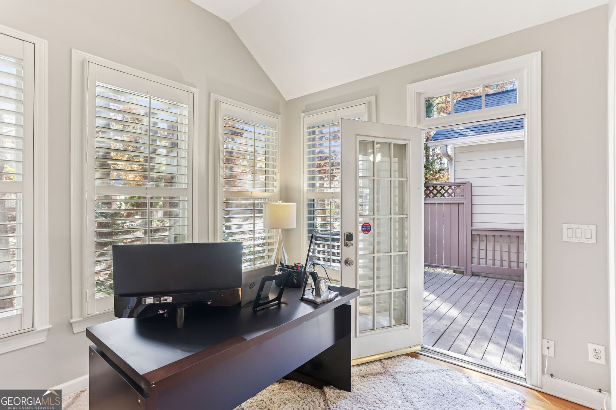 4 bedroom, 3.5 bathroom, 3,245 sq ft townhouse for sale at 520 Vinings Estates Drive BLDG B04, Mableton, GA 30126 — photo 8