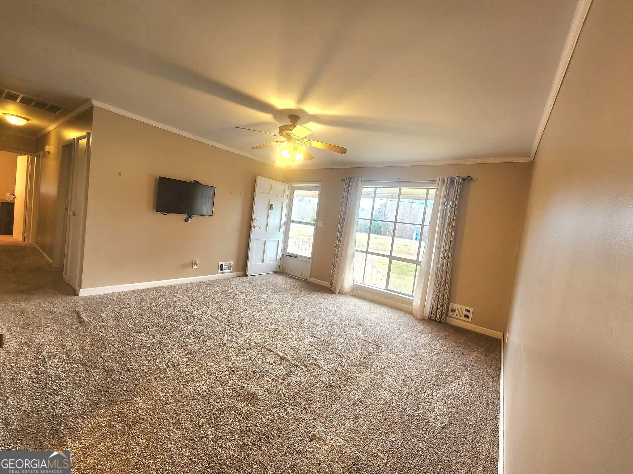 3 bedroom, 1 bathroom, 1,025 sq ft single family residence for sale at 1026 Jackson Road, Griffin, GA 30223 — photo 7