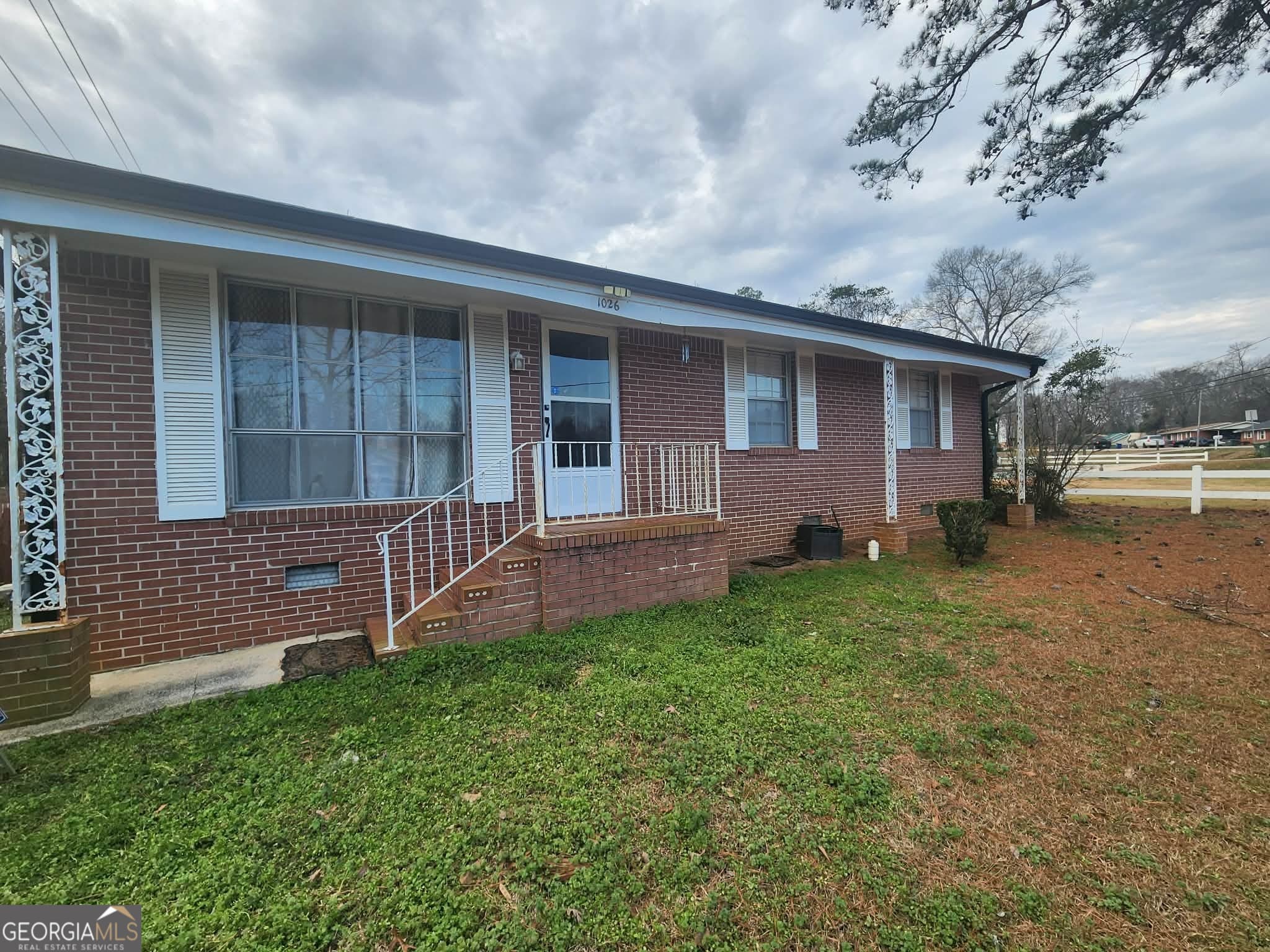 3 bedroom, 1 bathroom, 1,025 sq ft single family residence for sale at 1026 Jackson Road, Griffin, GA 30223 — photo 5