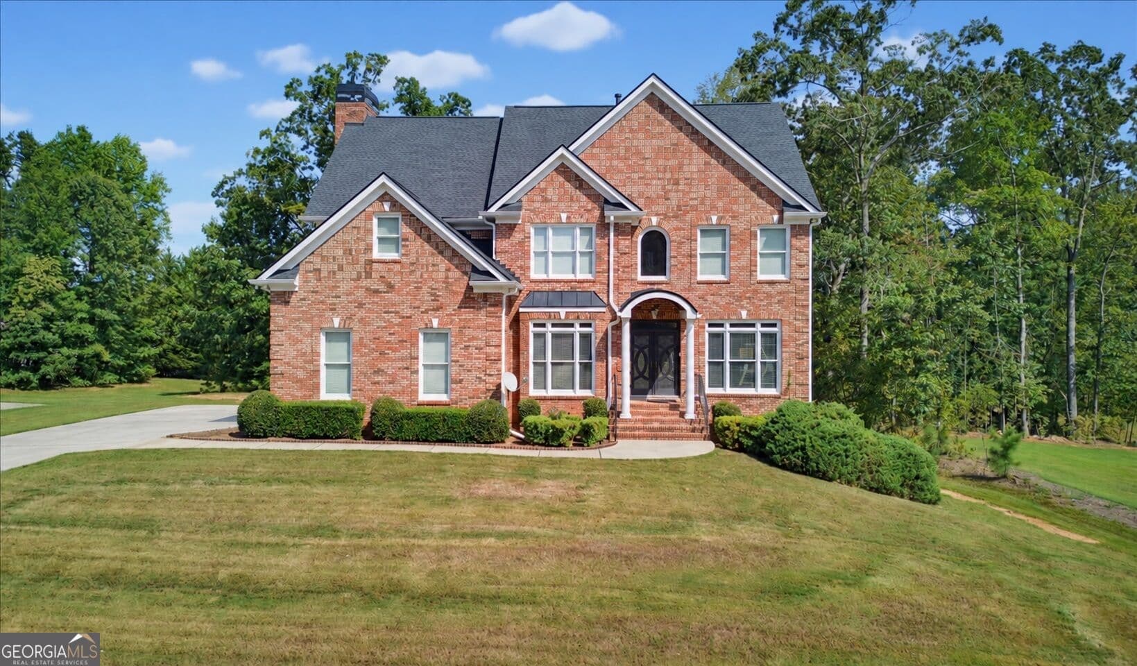 4 bedroom, 3 bathroom, 3,020 sq ft single family residence for sale at 144 Chapel Ridge Drive, Ellenwood, GA 30294 — photo 2