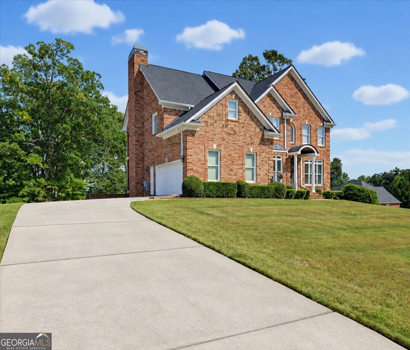 4 bedroom, 3 bathroom, 3,020 sq ft single family residence for sale at 144 Chapel Ridge Drive, Ellenwood, GA 30294 — photo 4
