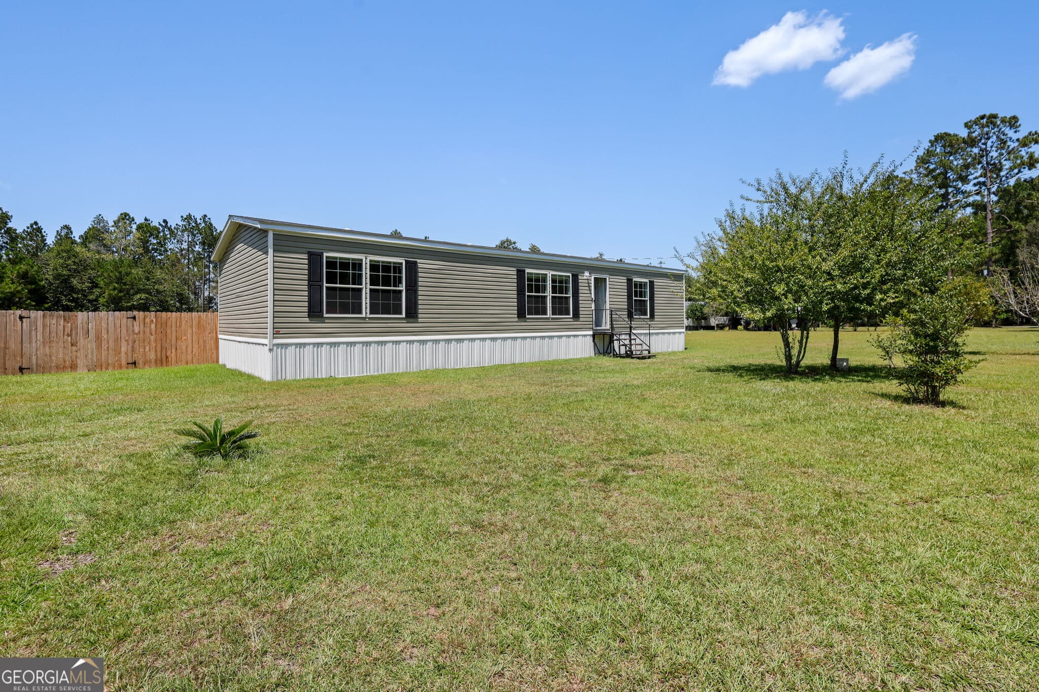 3 bedroom, 2 bathroom, 1,344 sq ft manufactured home,single family residence for sale at 4100 Jeb Court, Collins, GA 30421
