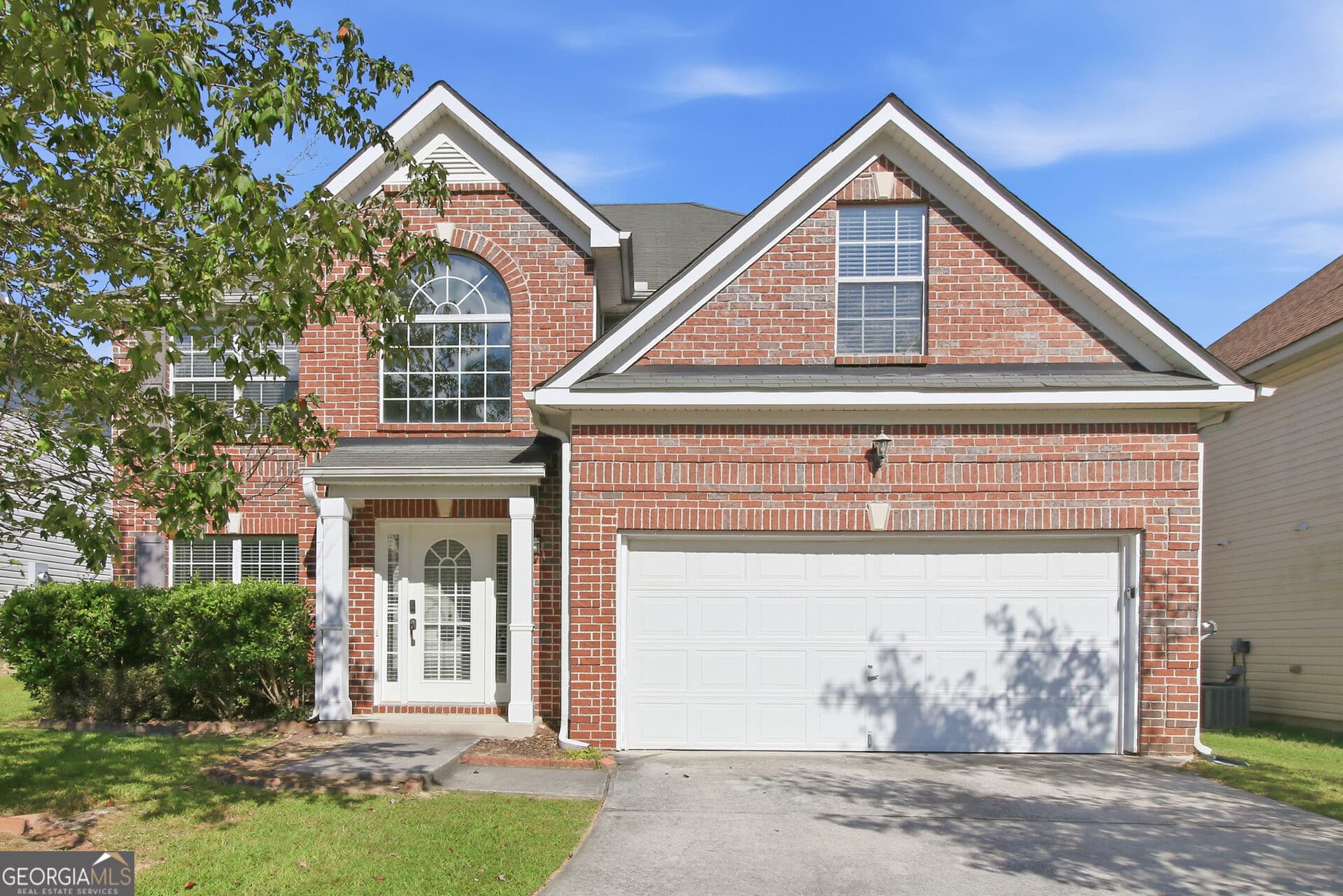 4 bedroom, 2.5 bathroom, 3,190 sq ft single family residence for sale at 7650 Bowhead Court, Fairburn, GA 30213