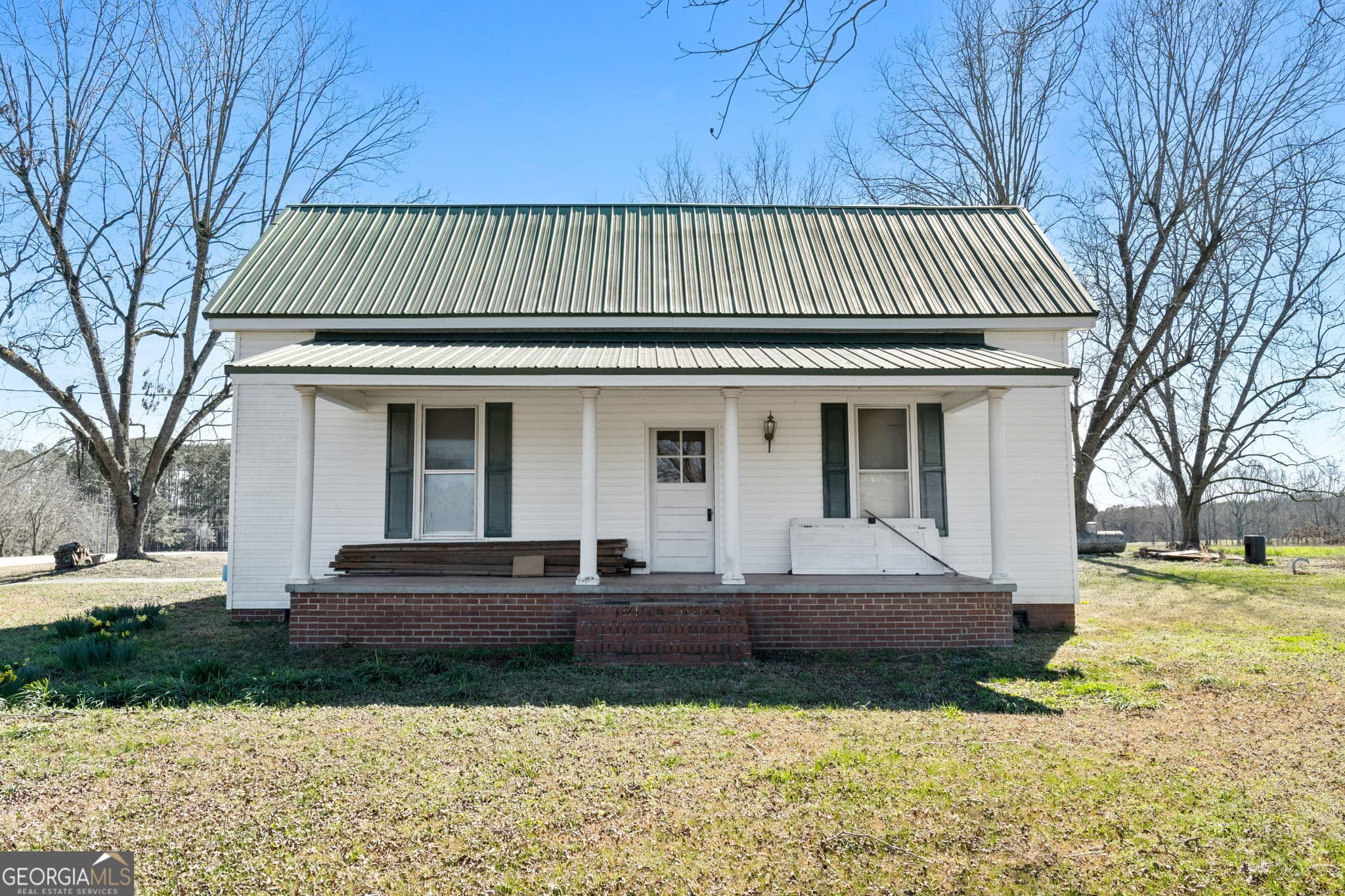 2 bedroom, 1 bathroom, 1,131 sq ft single family residence sold at 54 Adams Road, Meansville, GA 30256